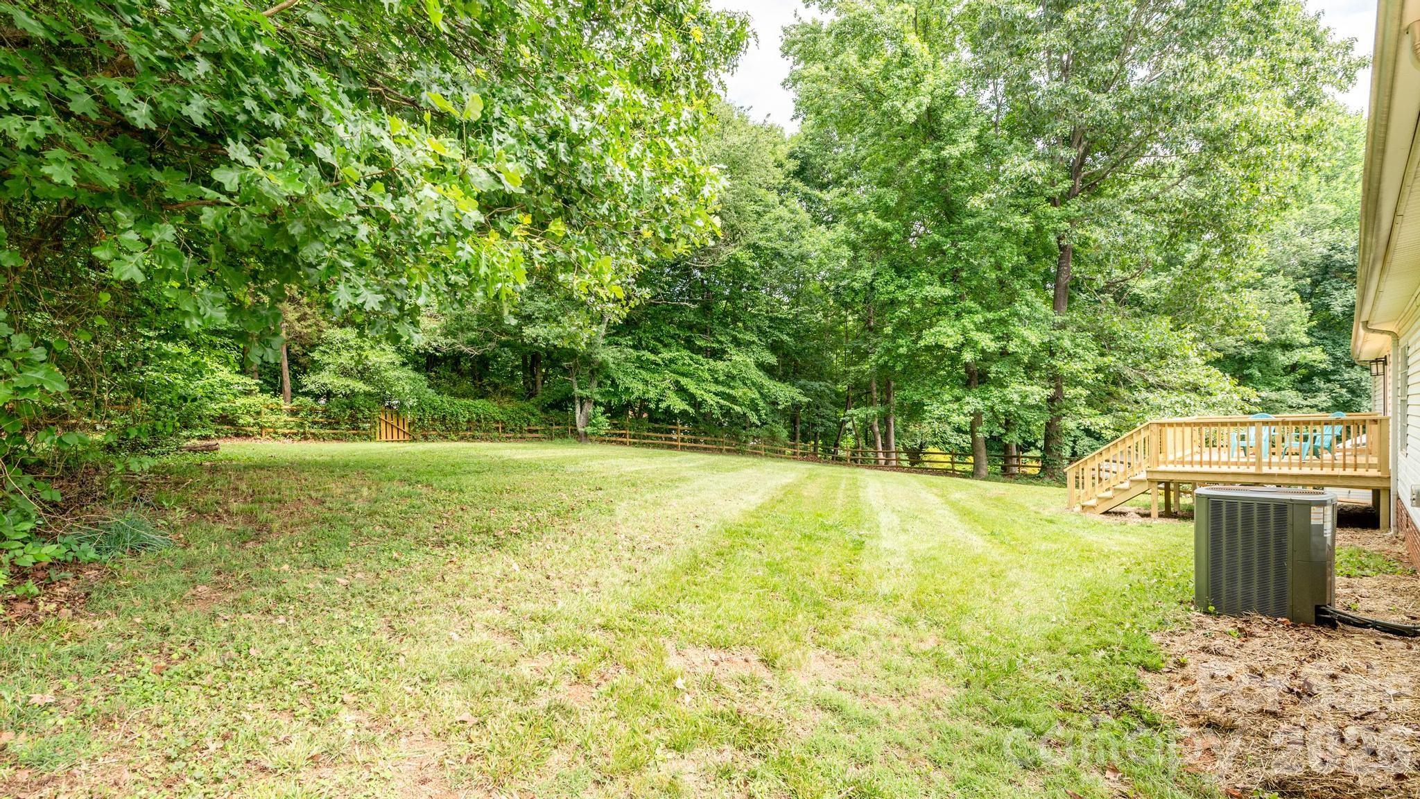 127 Whitewater Lane — Mooresville