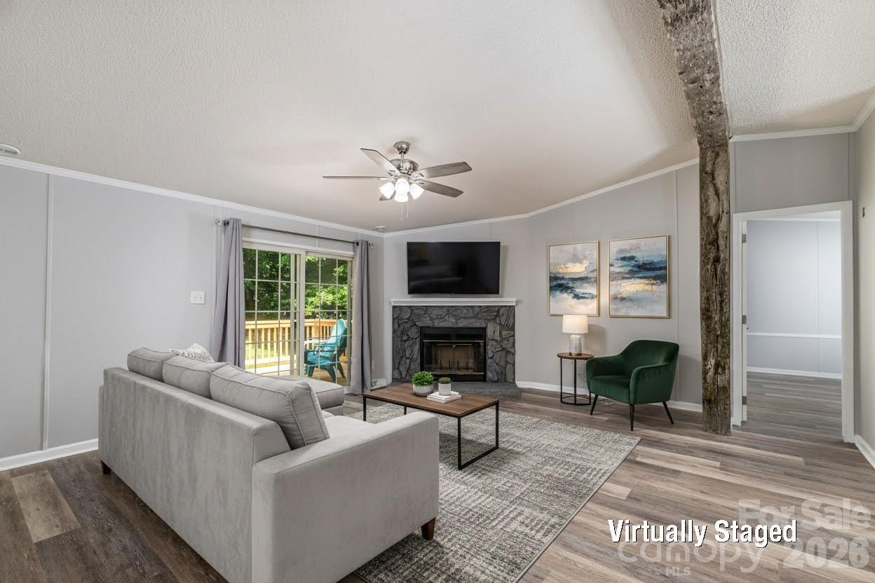 127 Whitewater Lane — Mooresville
