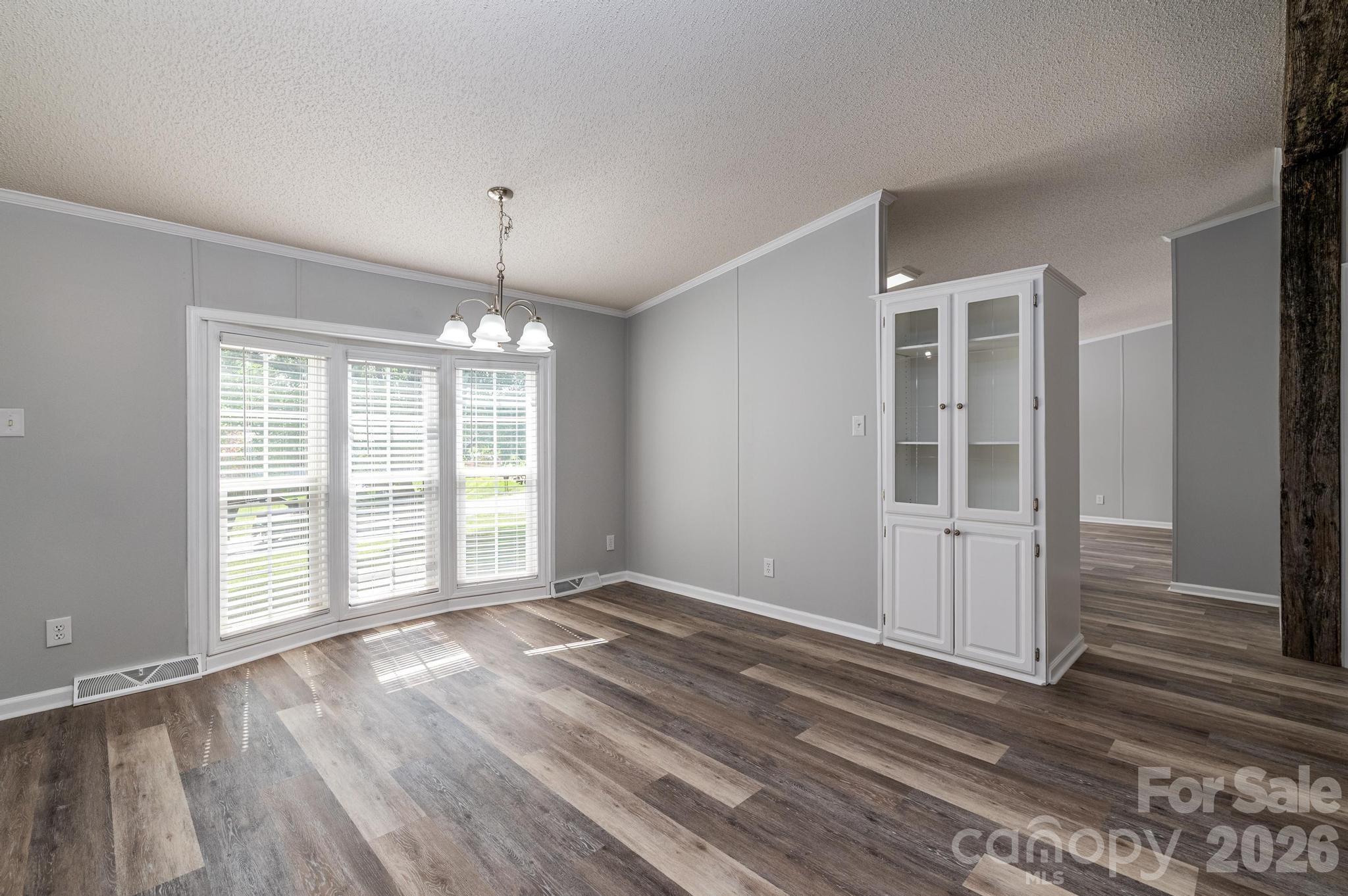 127 Whitewater Lane — Mooresville