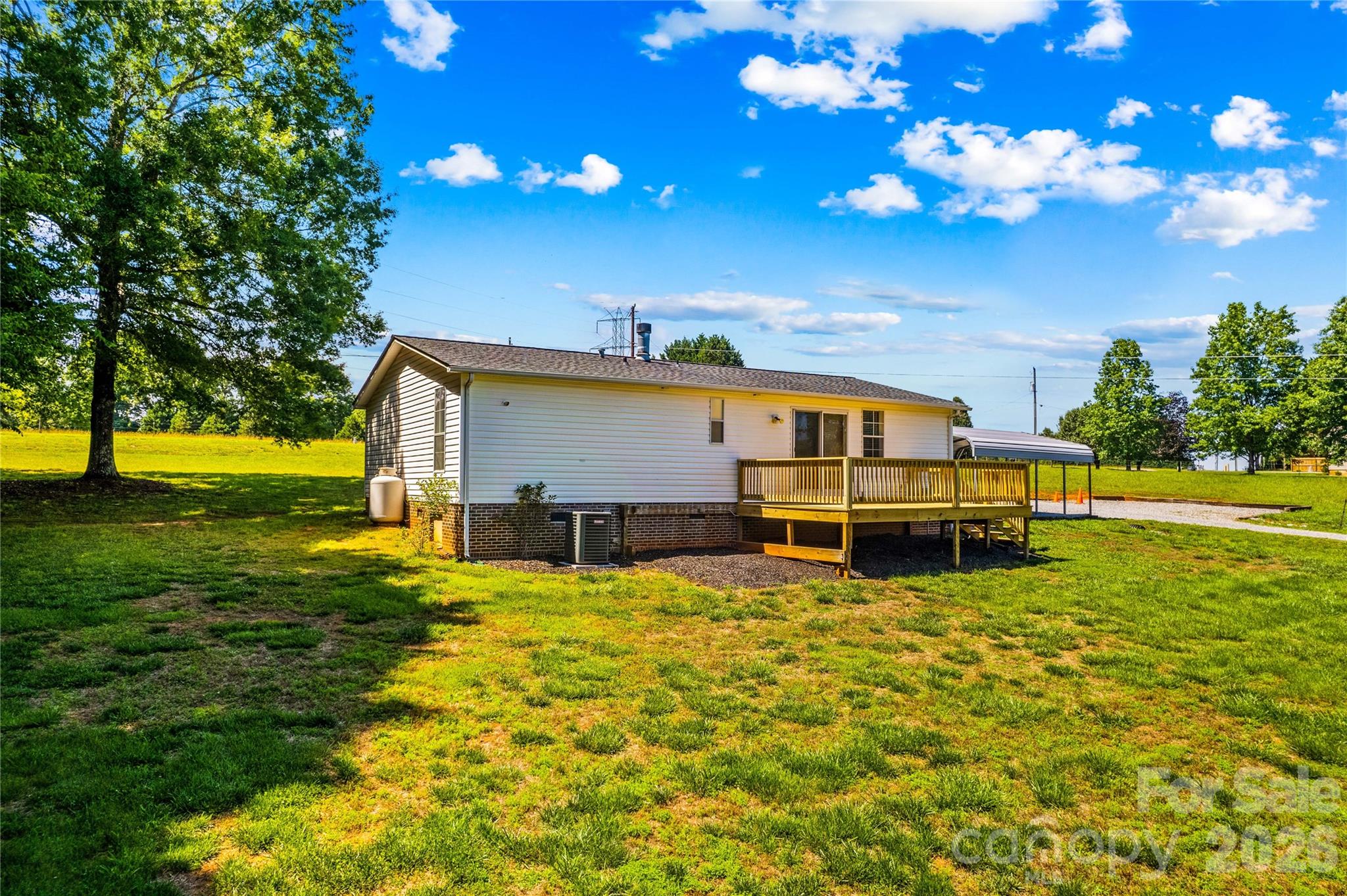 777 Midway Road — Statesville