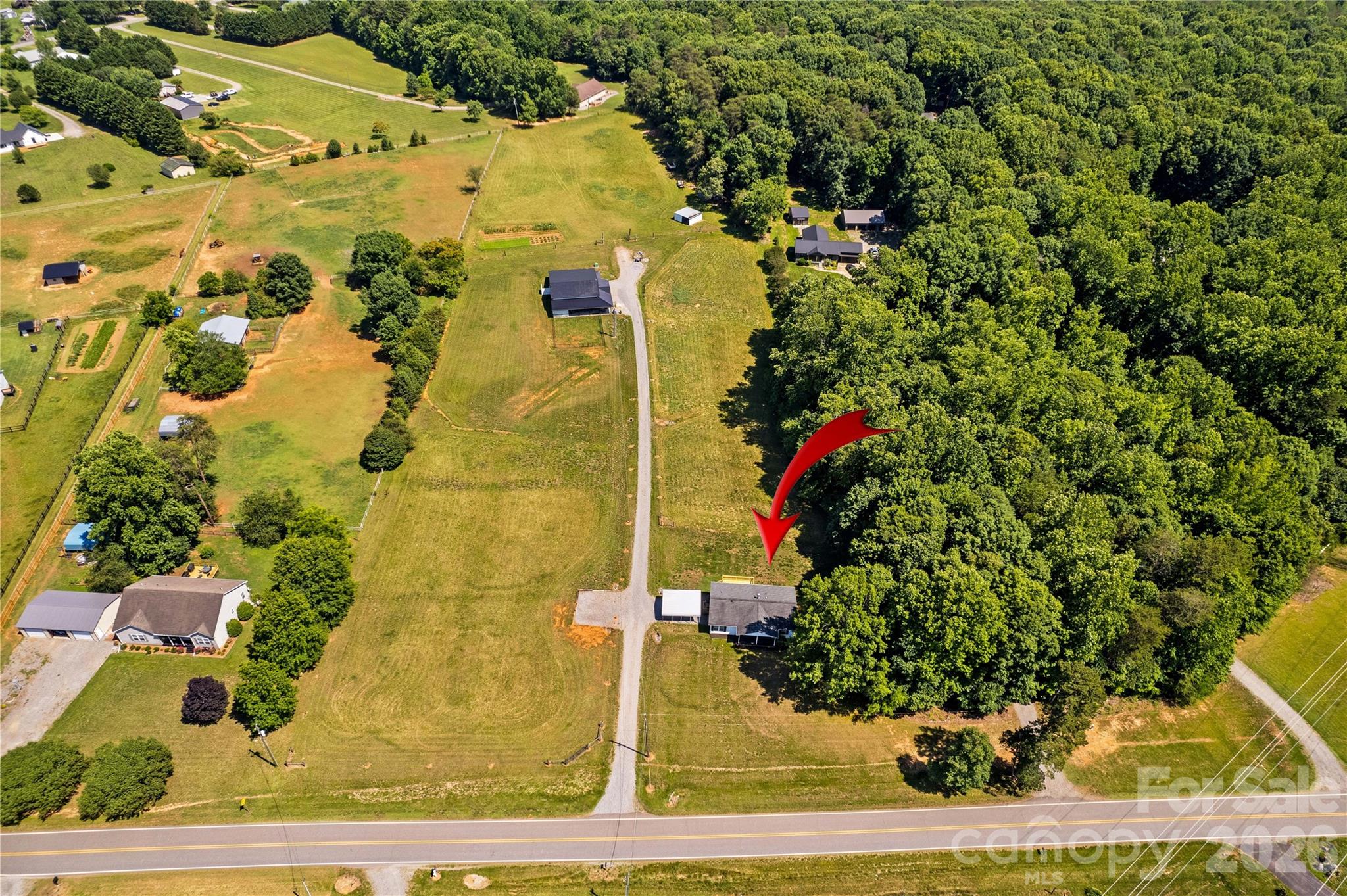 777 Midway Road — Statesville