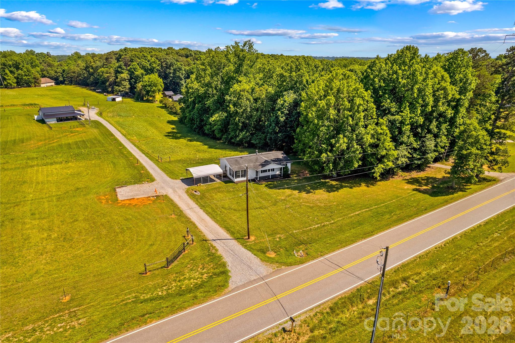 777 Midway Road — Statesville