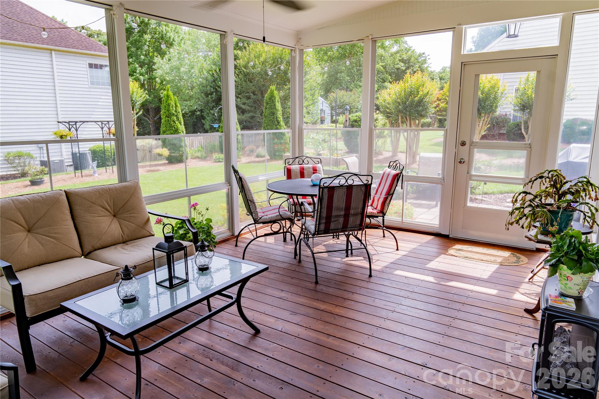 405 Matthews Estates Road — Matthews