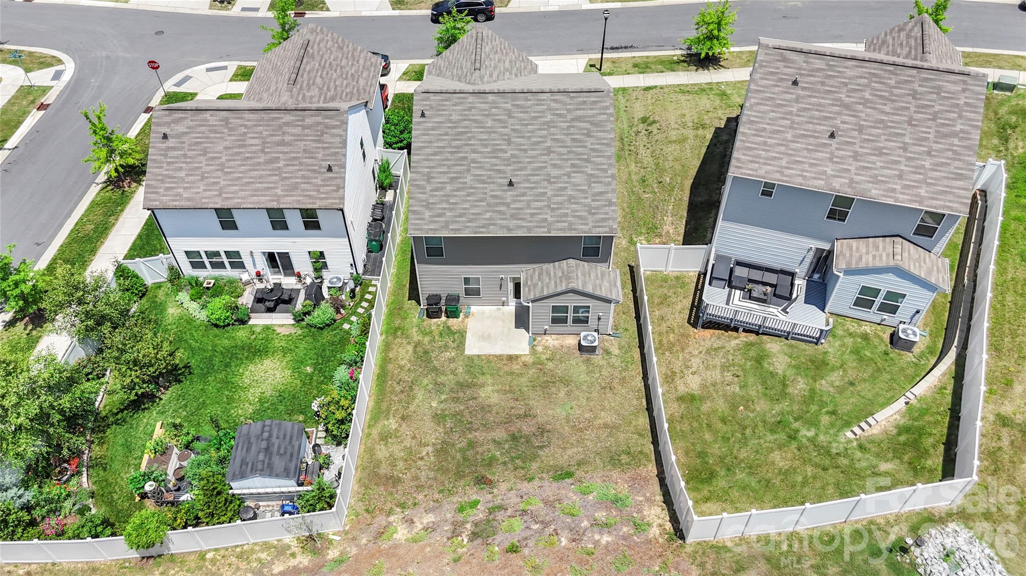 10131 Holly Park Drive — Charlotte