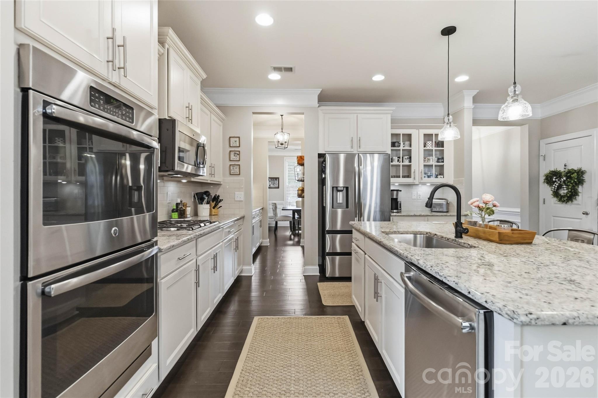 11062 River Oaks Drive NW — Concord