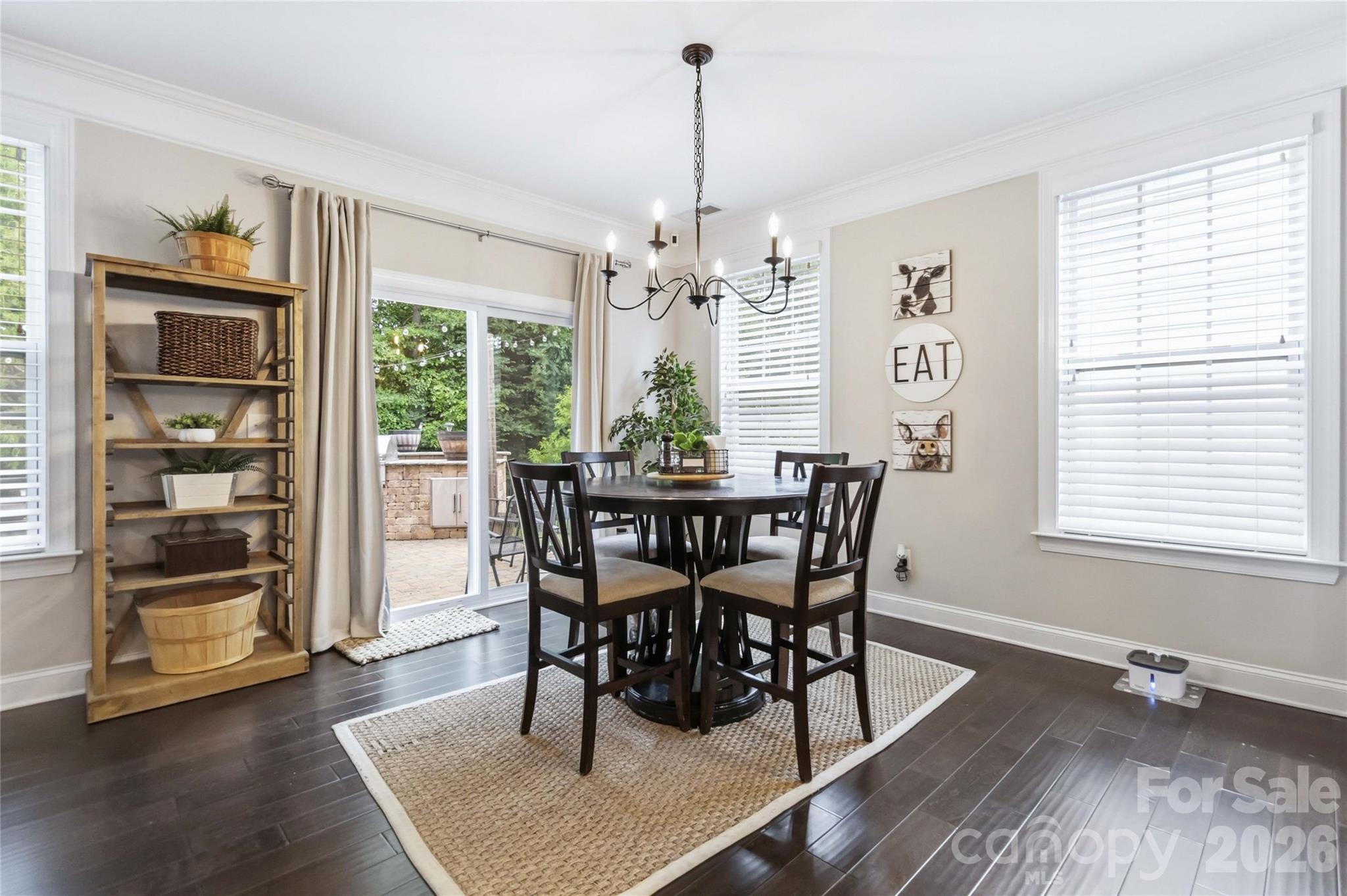 11062 River Oaks Drive NW — Concord