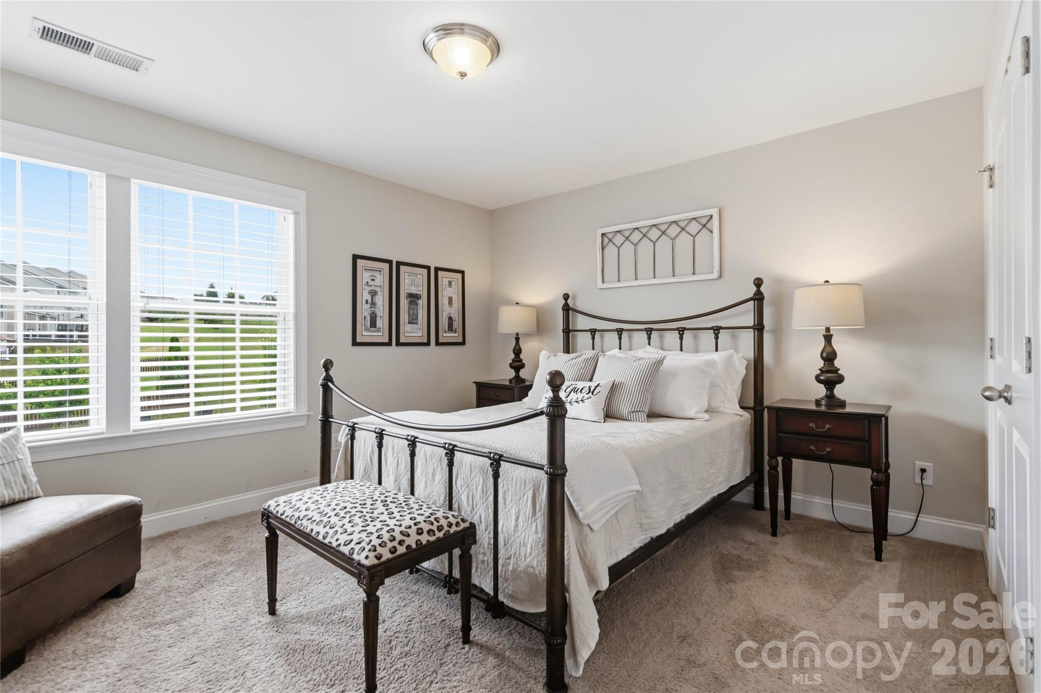11062 River Oaks Drive NW — Concord