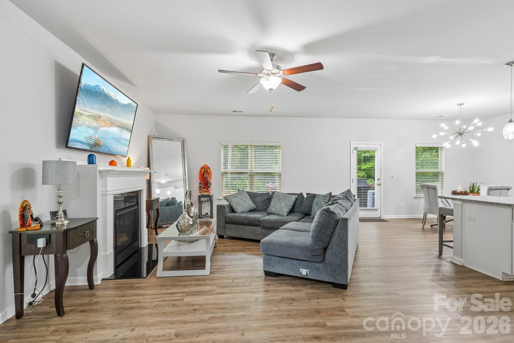 6901 Robinson Church Road — Charlotte