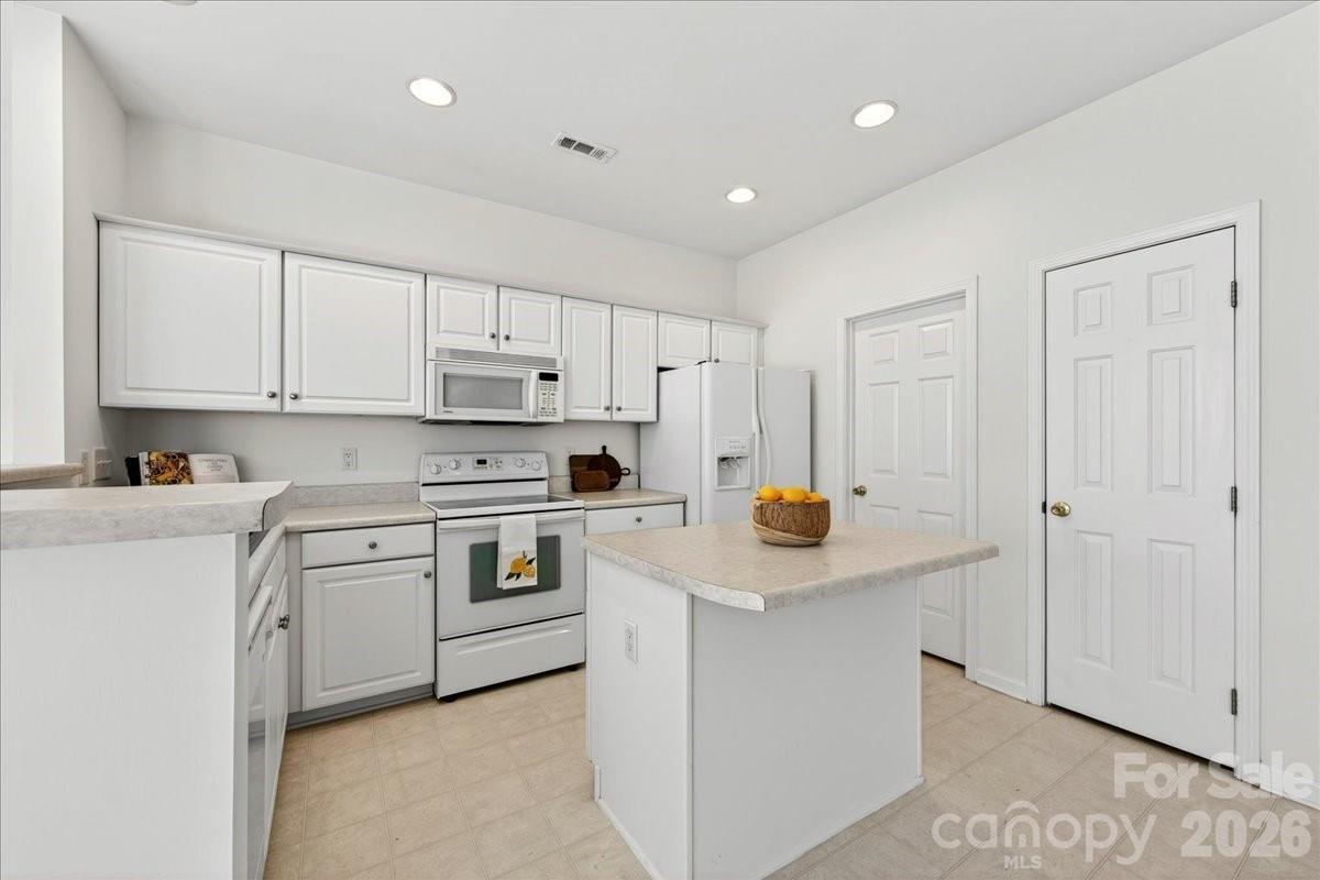 6222 Professional Boulevard — Harrisburg