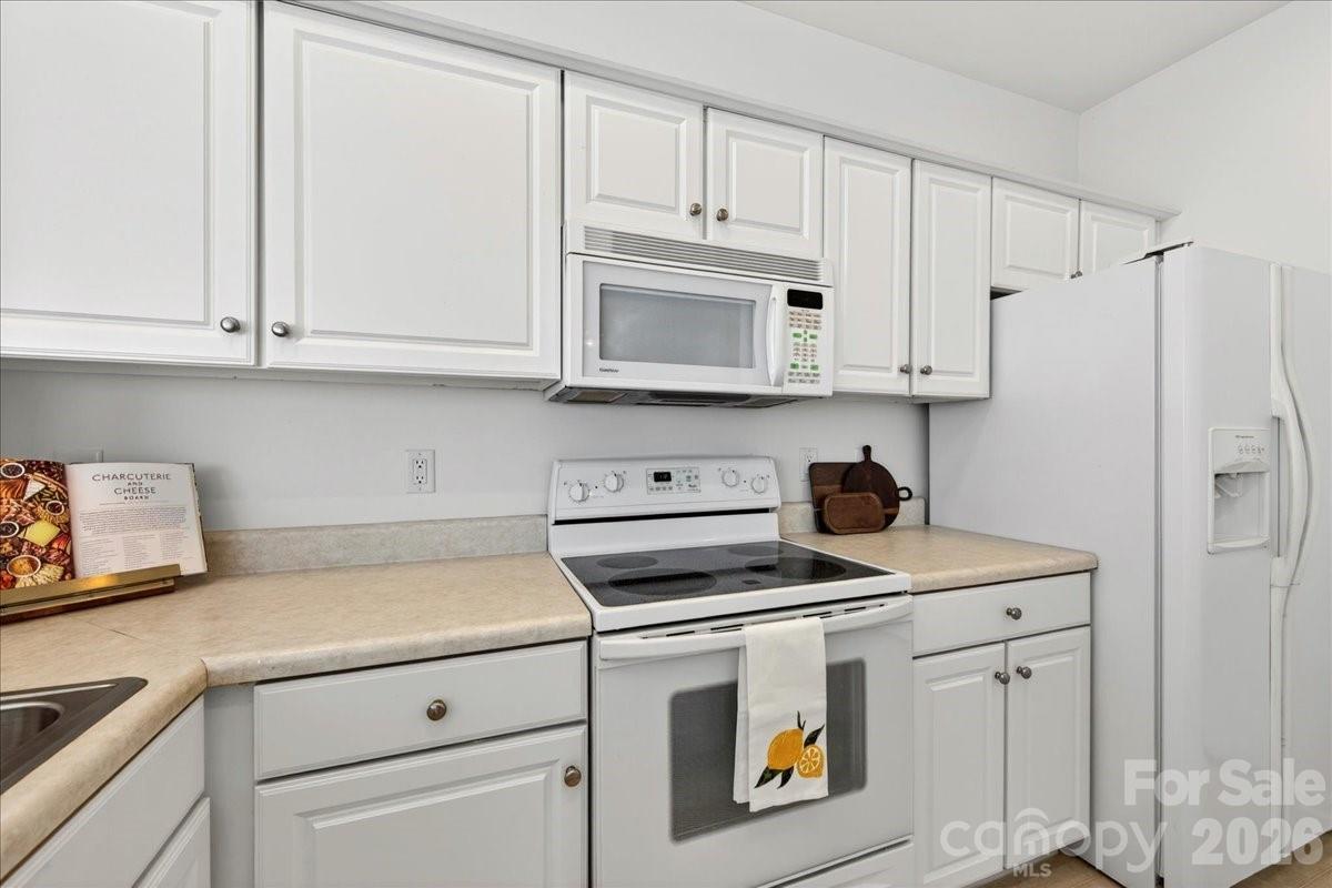 6222 Professional Boulevard — Harrisburg