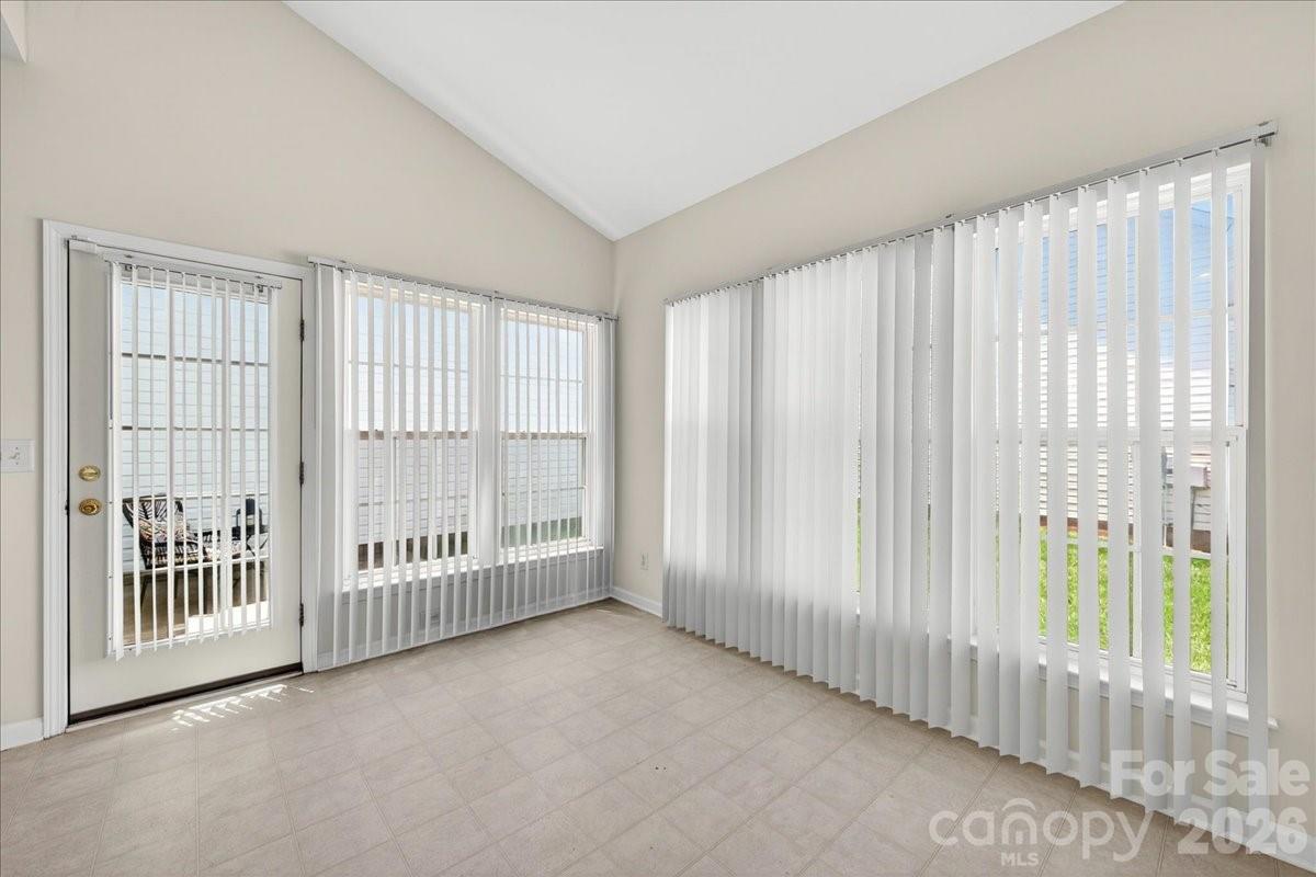 6222 Professional Boulevard — Harrisburg