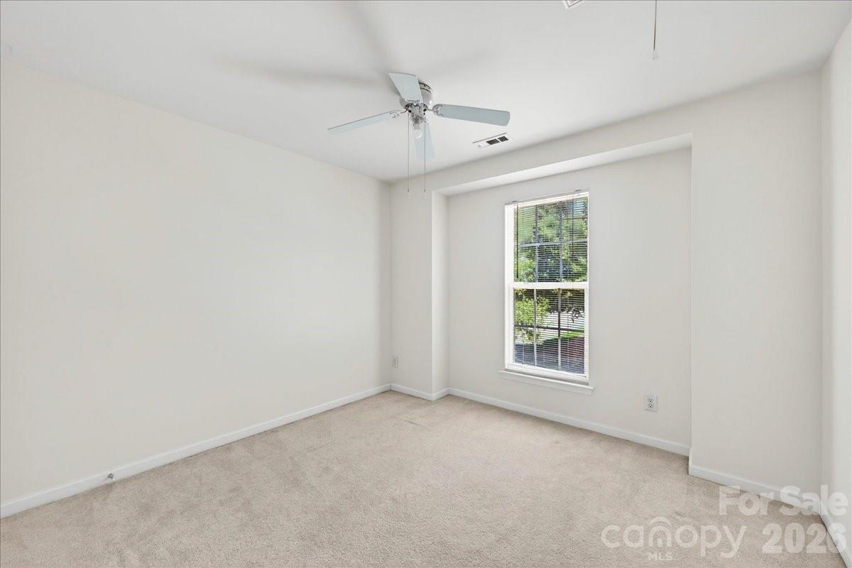 6222 Professional Boulevard — Harrisburg