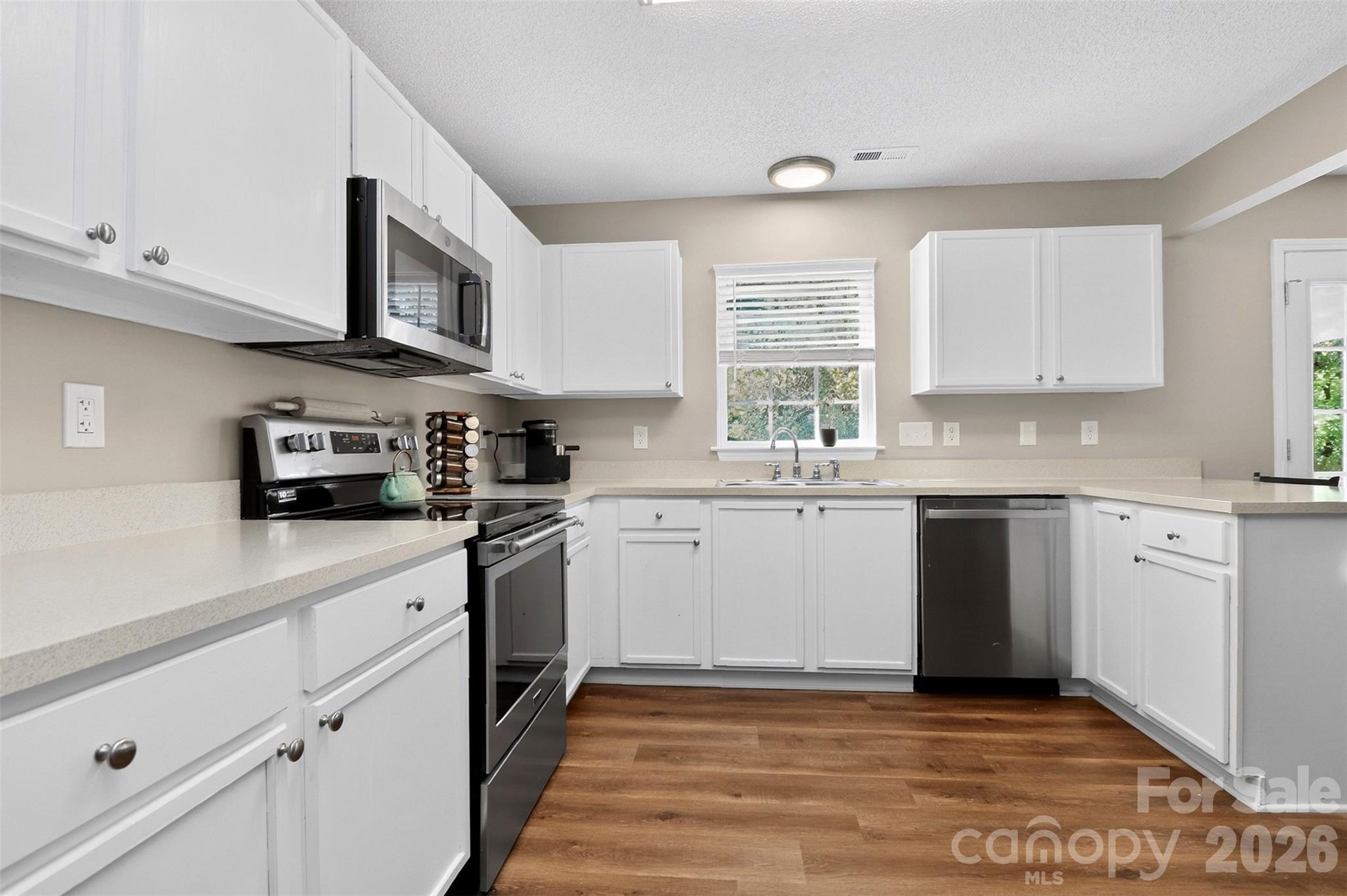 4819 Hopewood Lane — Charlotte