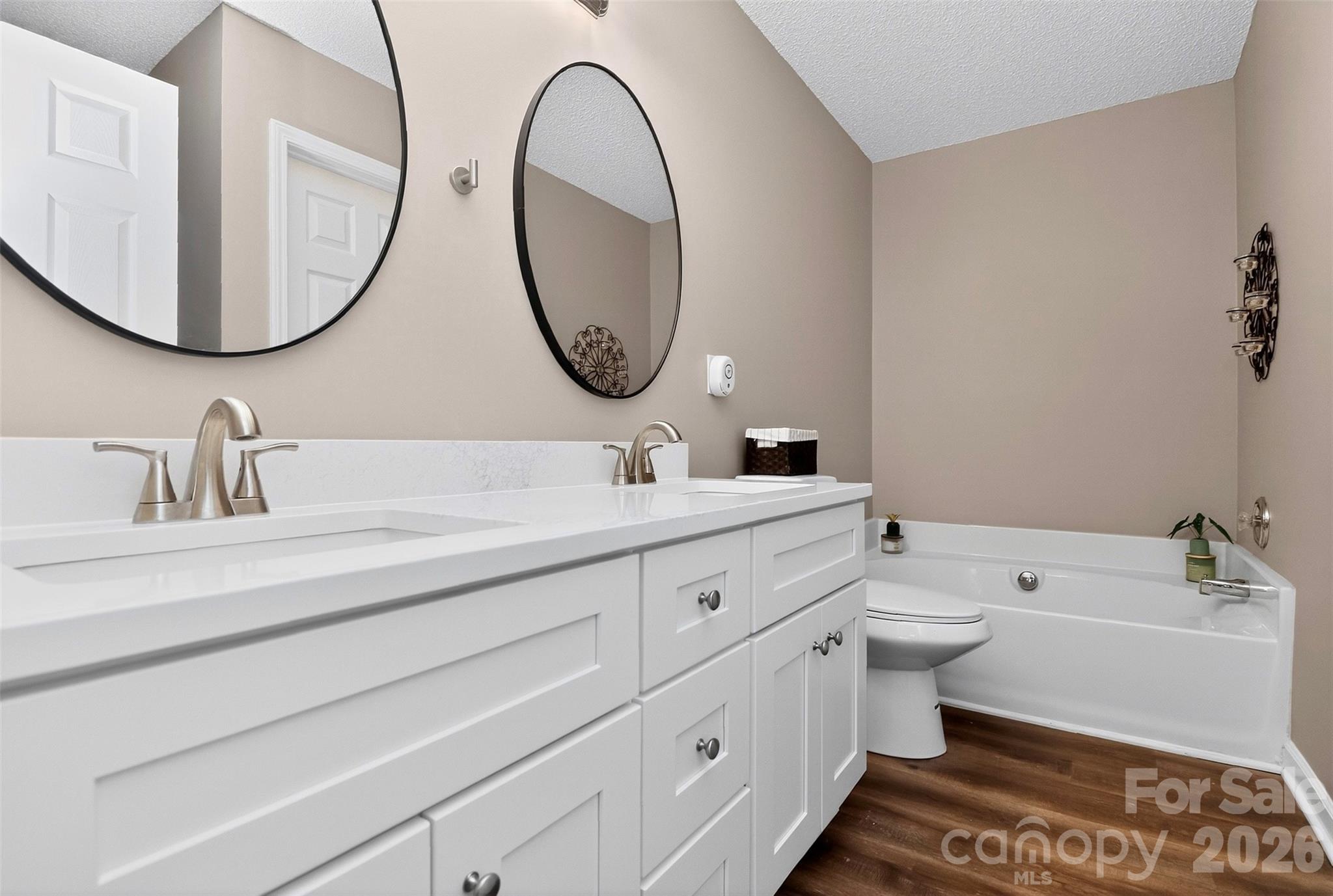 4819 Hopewood Lane — Charlotte