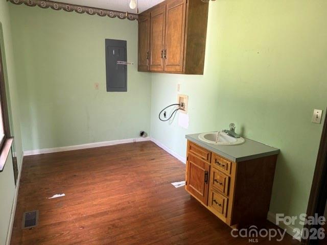 1764 Spurgeon Road — Hickory