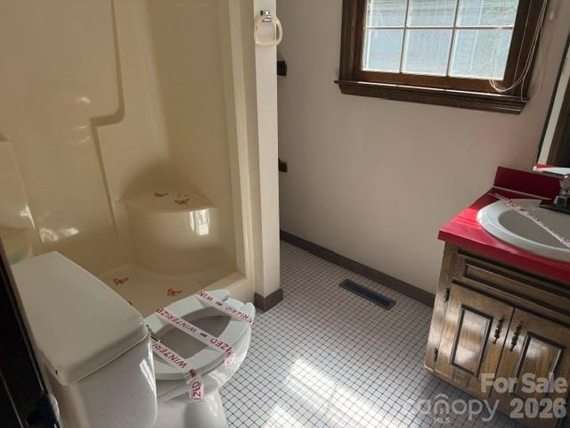 1764 Spurgeon Road — Hickory