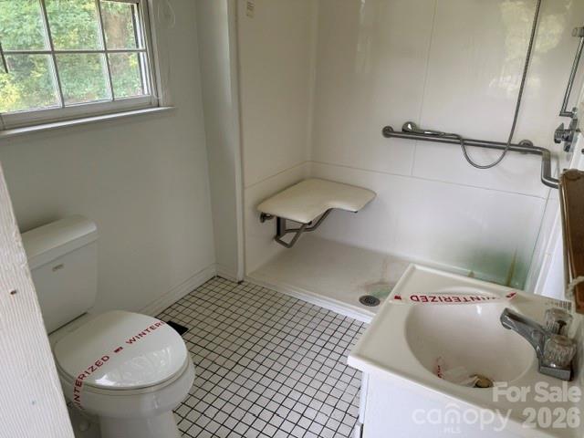 1764 Spurgeon Road — Hickory