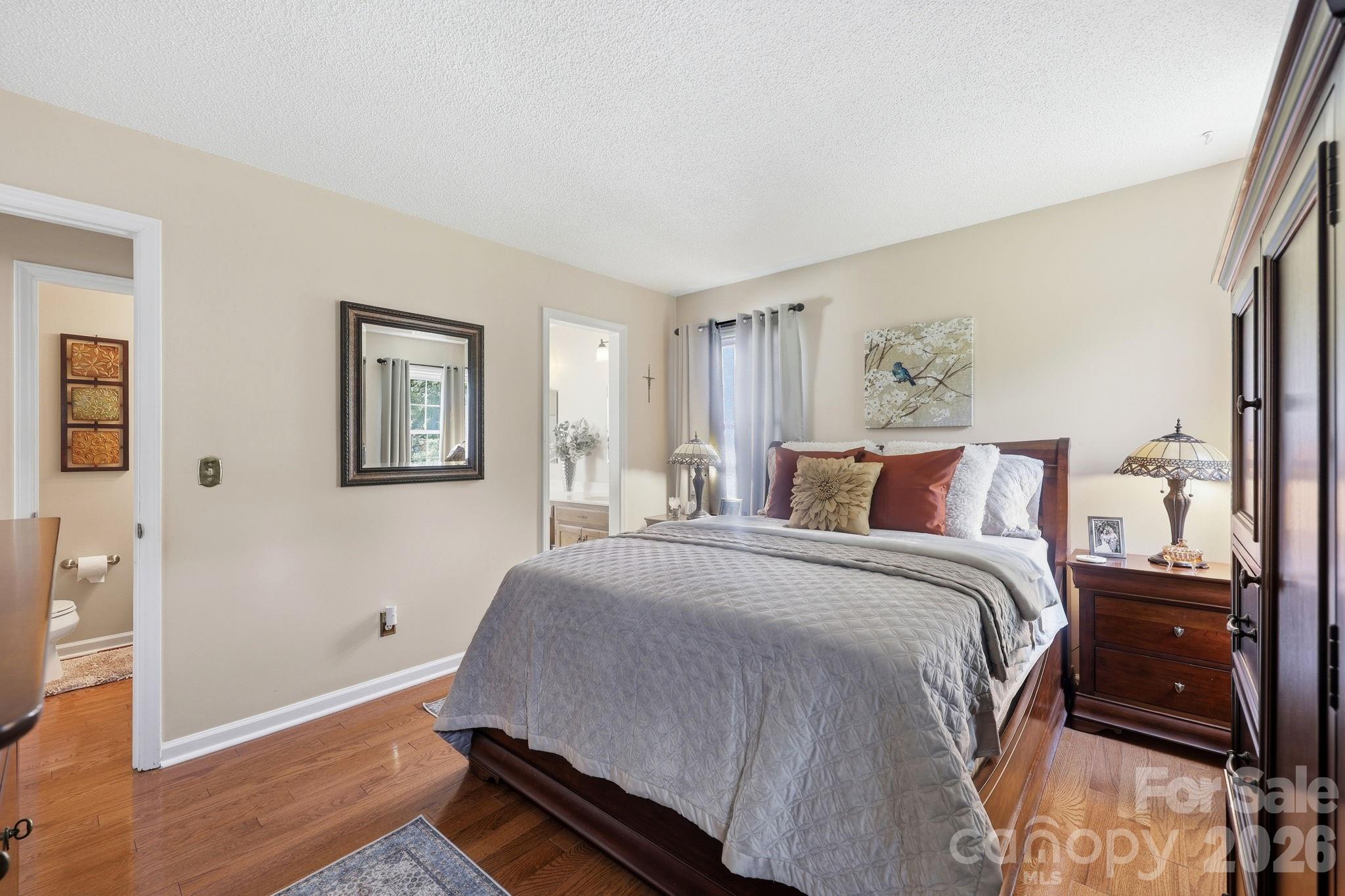 4516 Appaloosa Lane — Charlotte