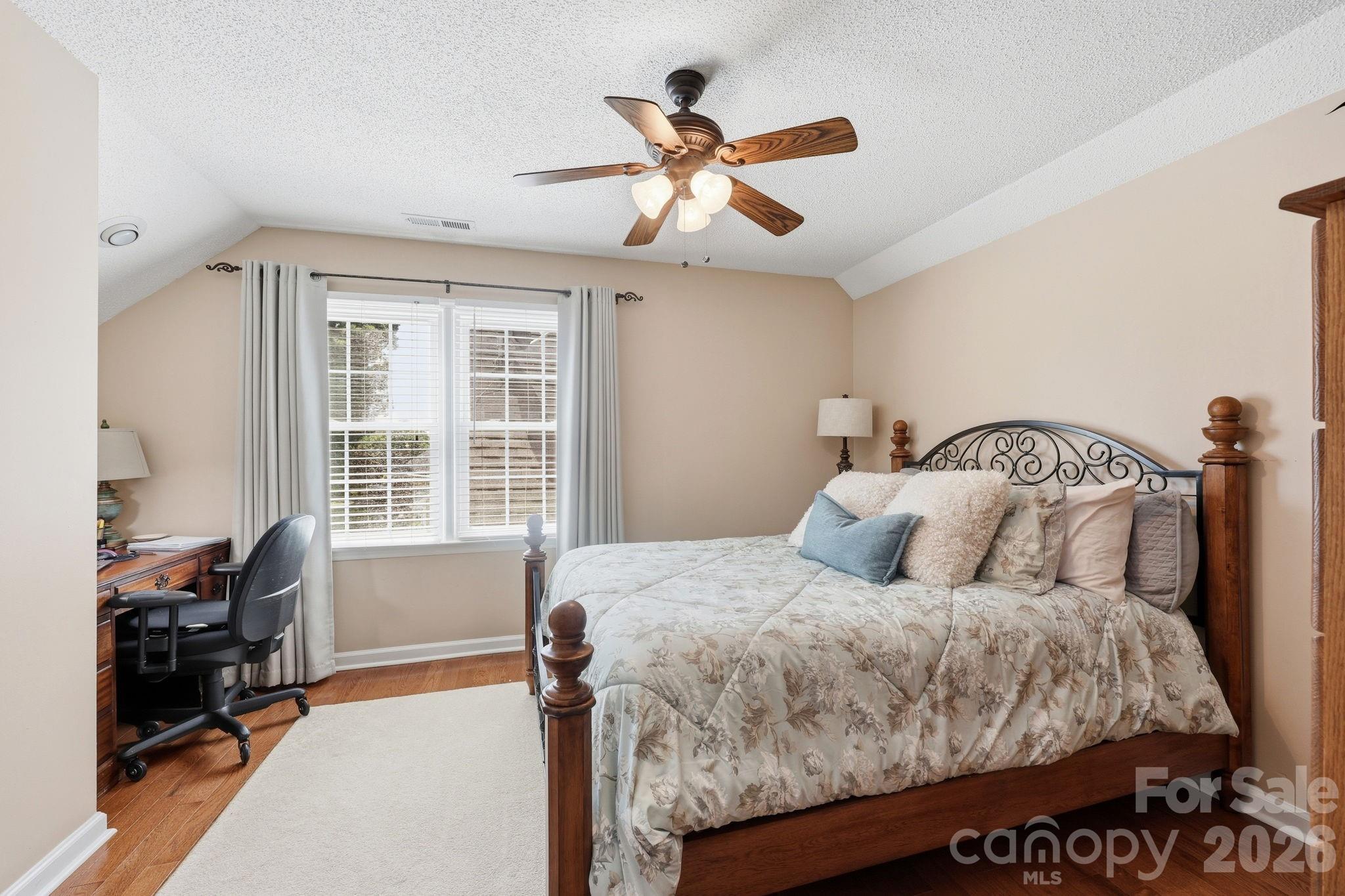 4516 Appaloosa Lane — Charlotte