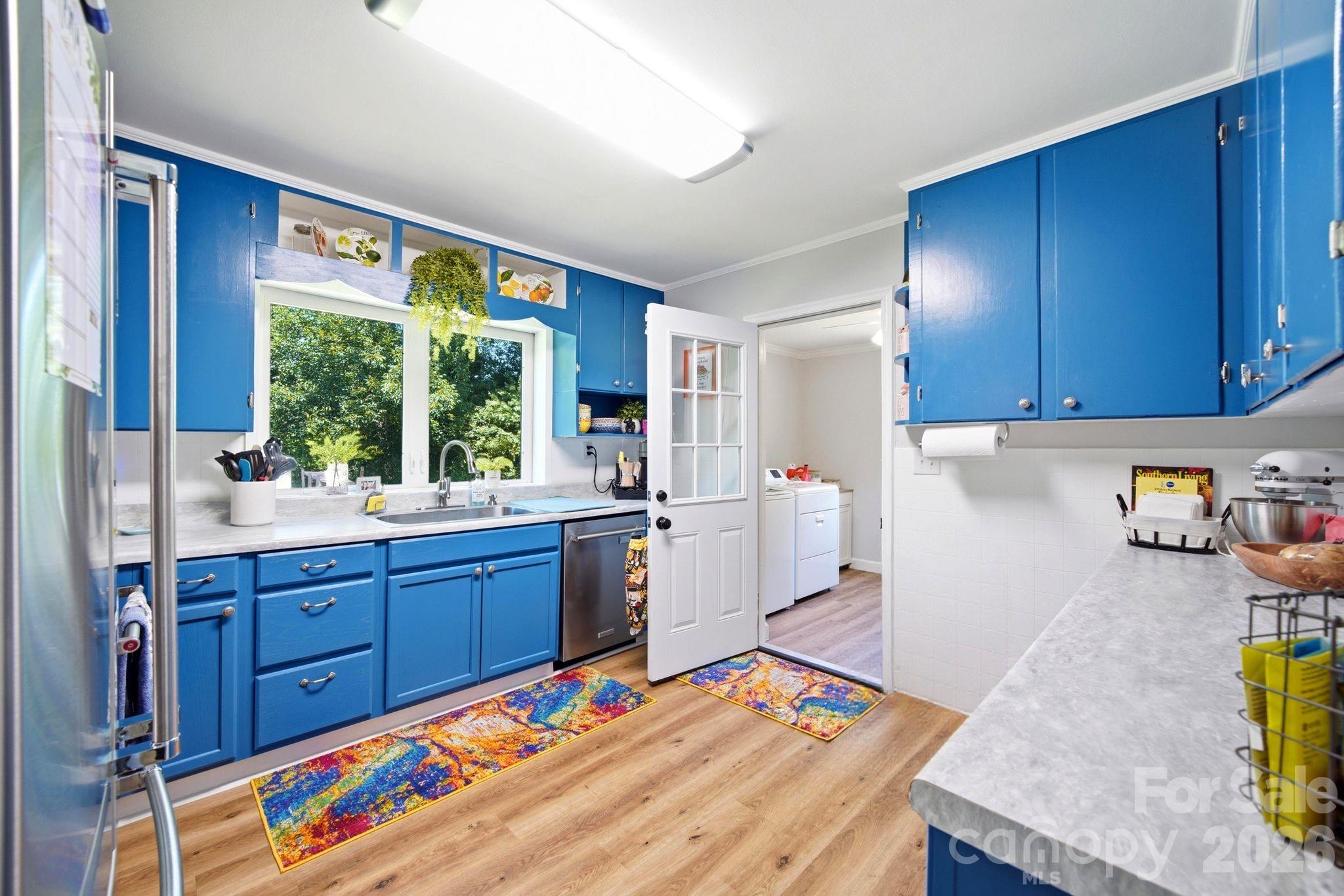 2732 E Long Avenue — Gastonia