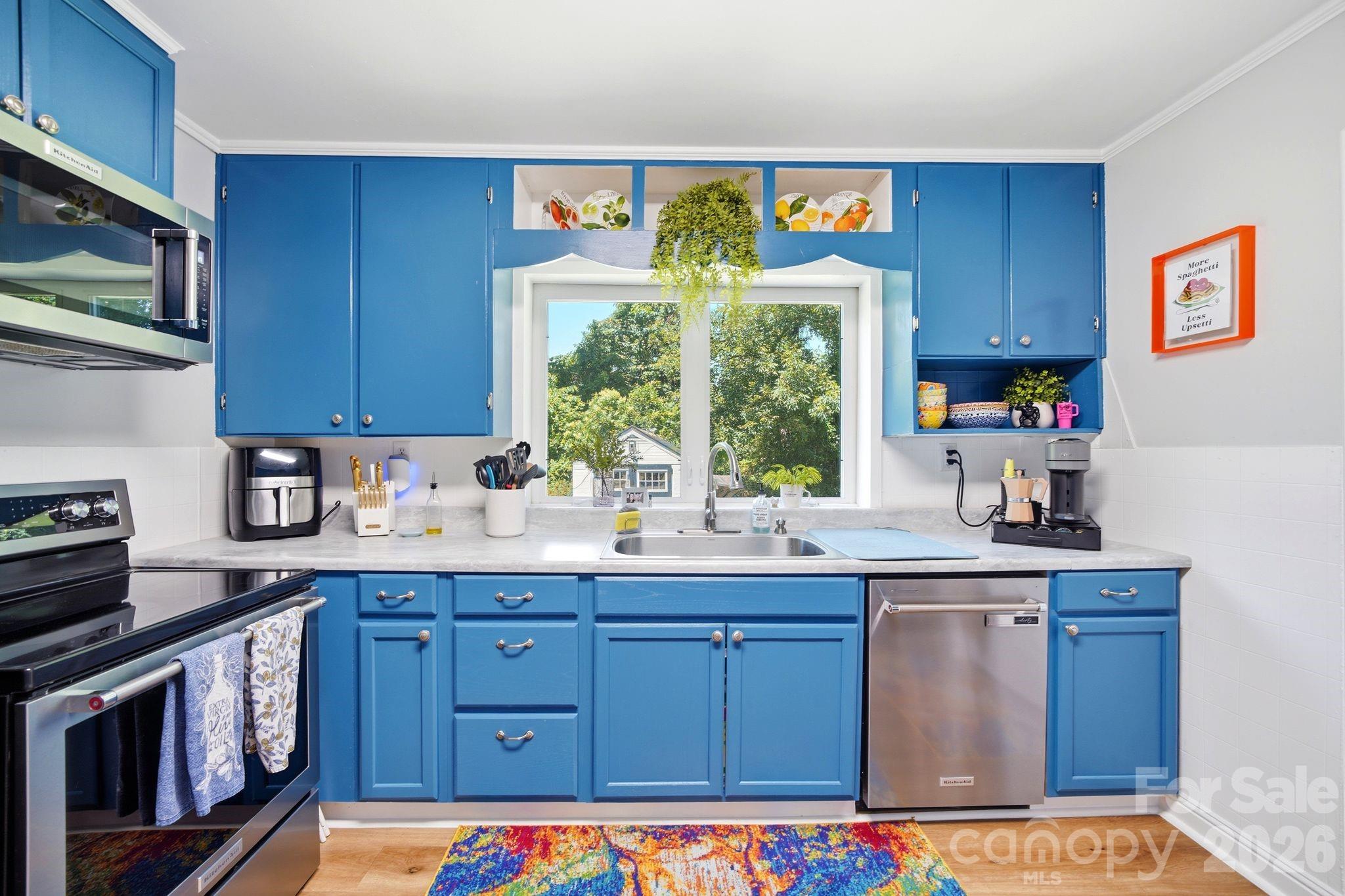 2732 E Long Avenue — Gastonia