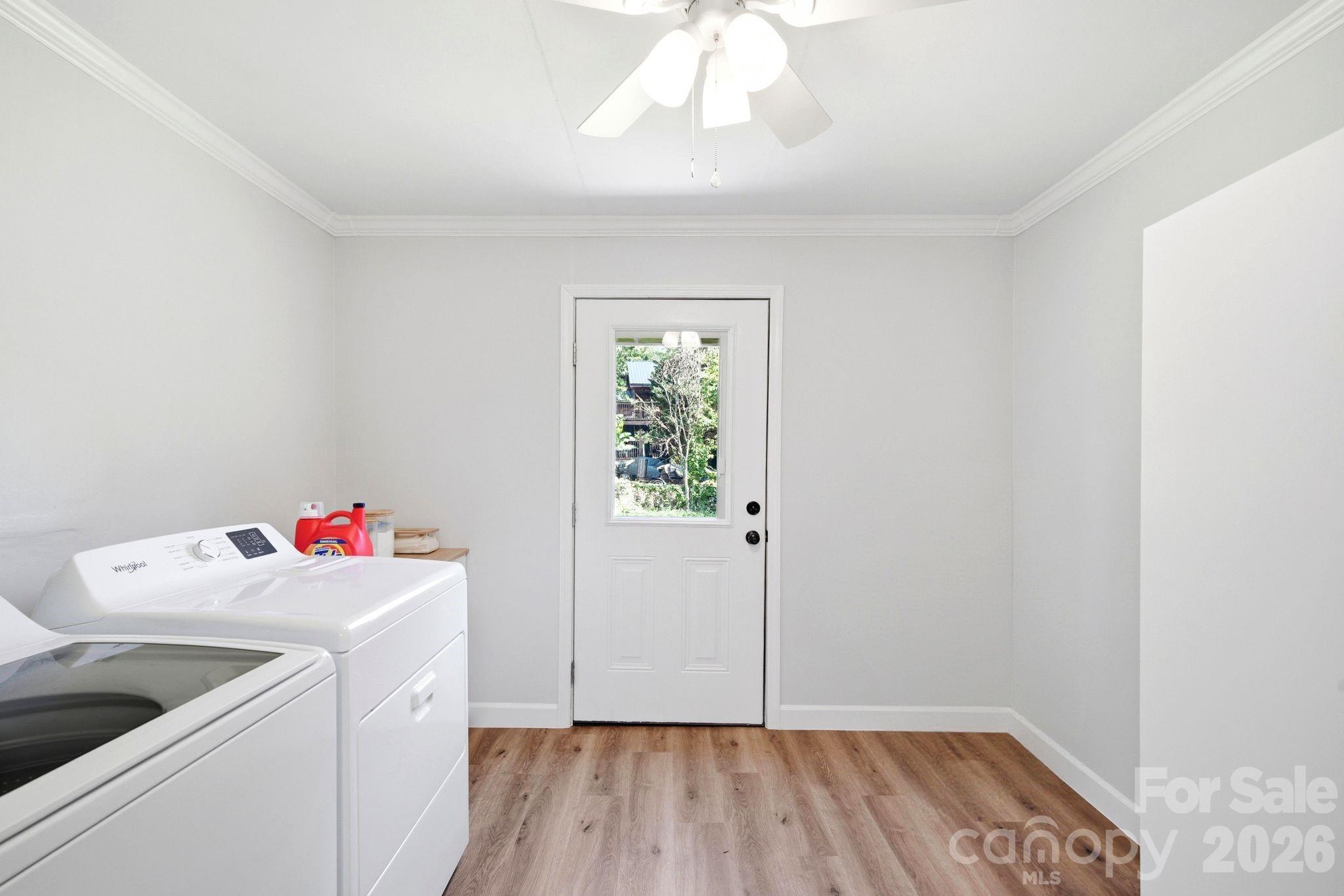 2732 E Long Avenue — Gastonia