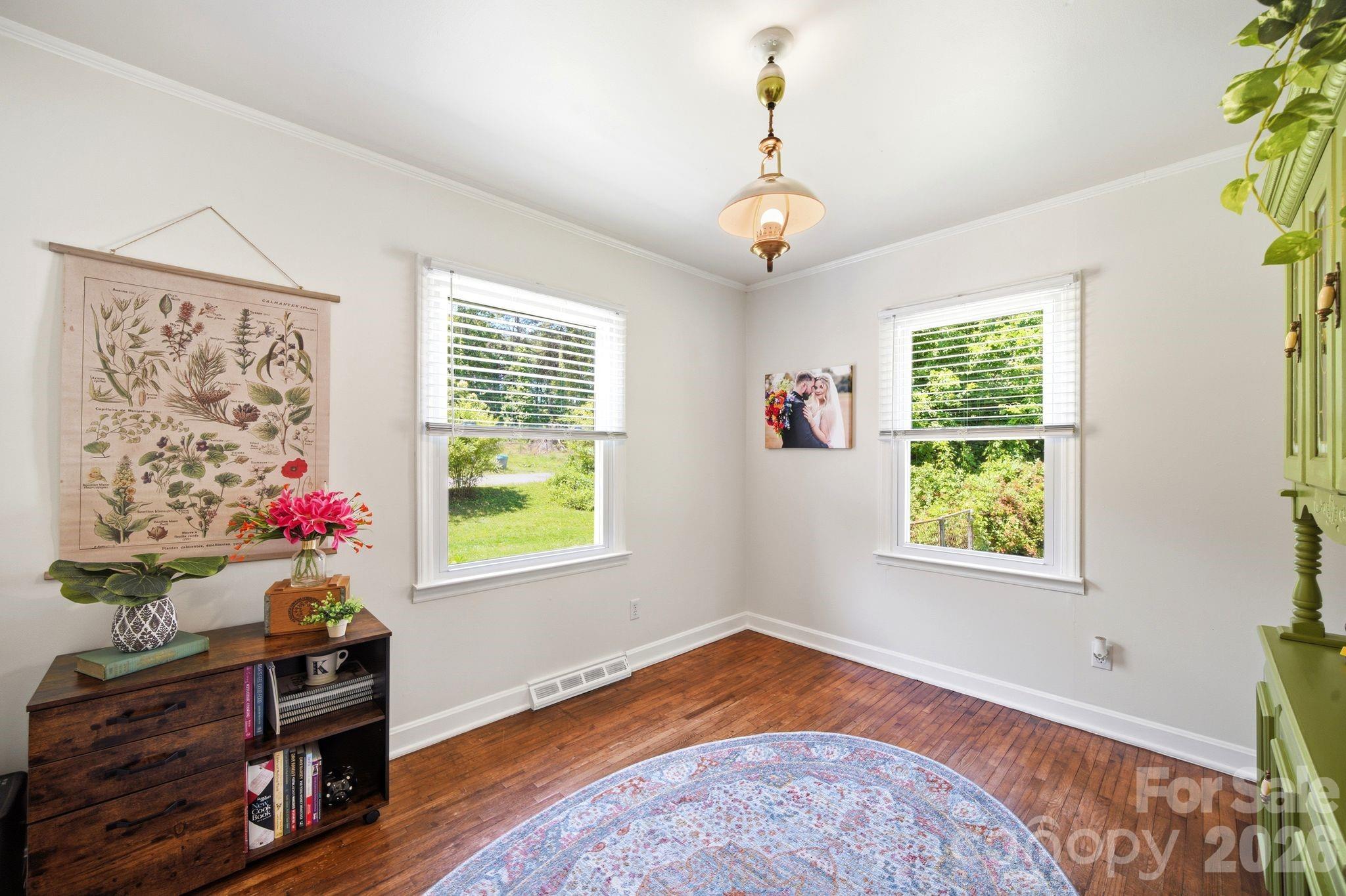2732 E Long Avenue — Gastonia