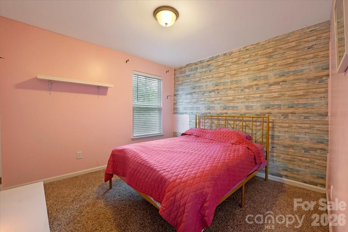 278 Almora Loop — Mooresville