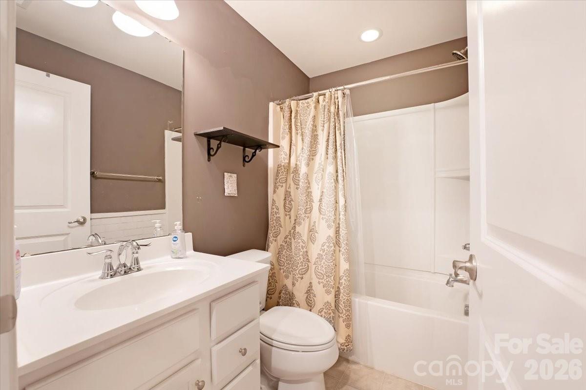 278 Almora Loop — Mooresville