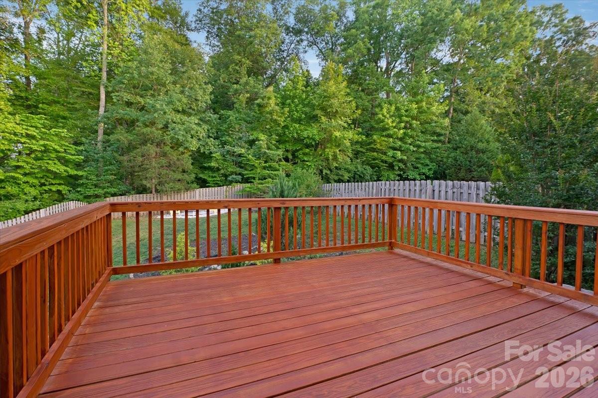 278 Almora Loop — Mooresville