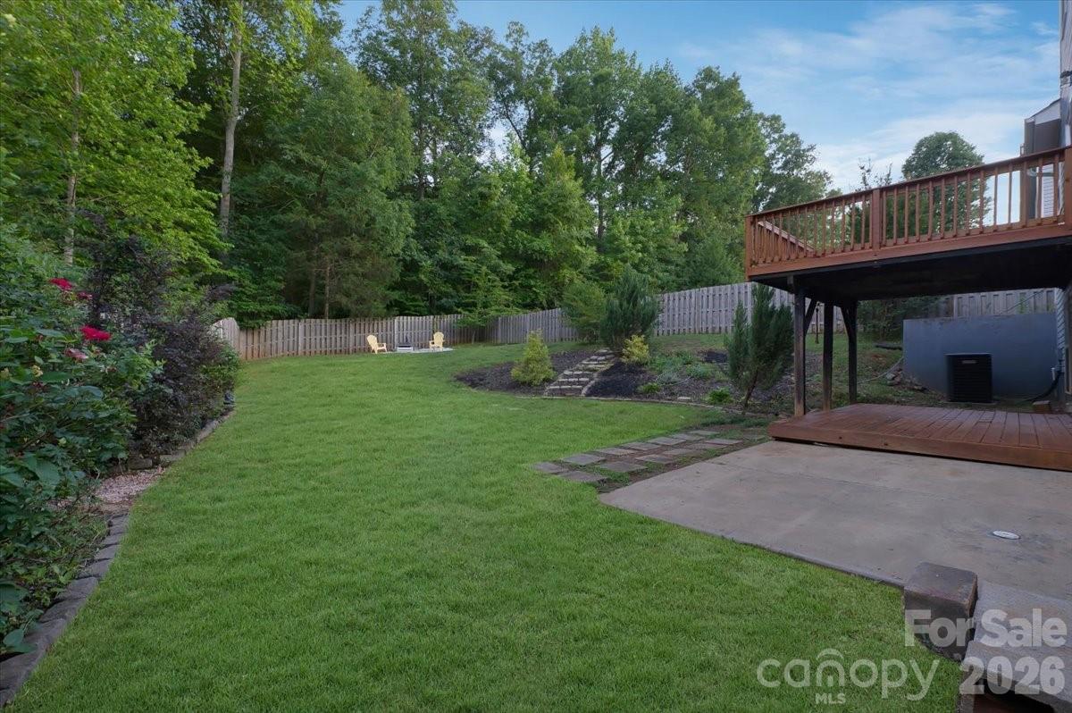 278 Almora Loop — Mooresville