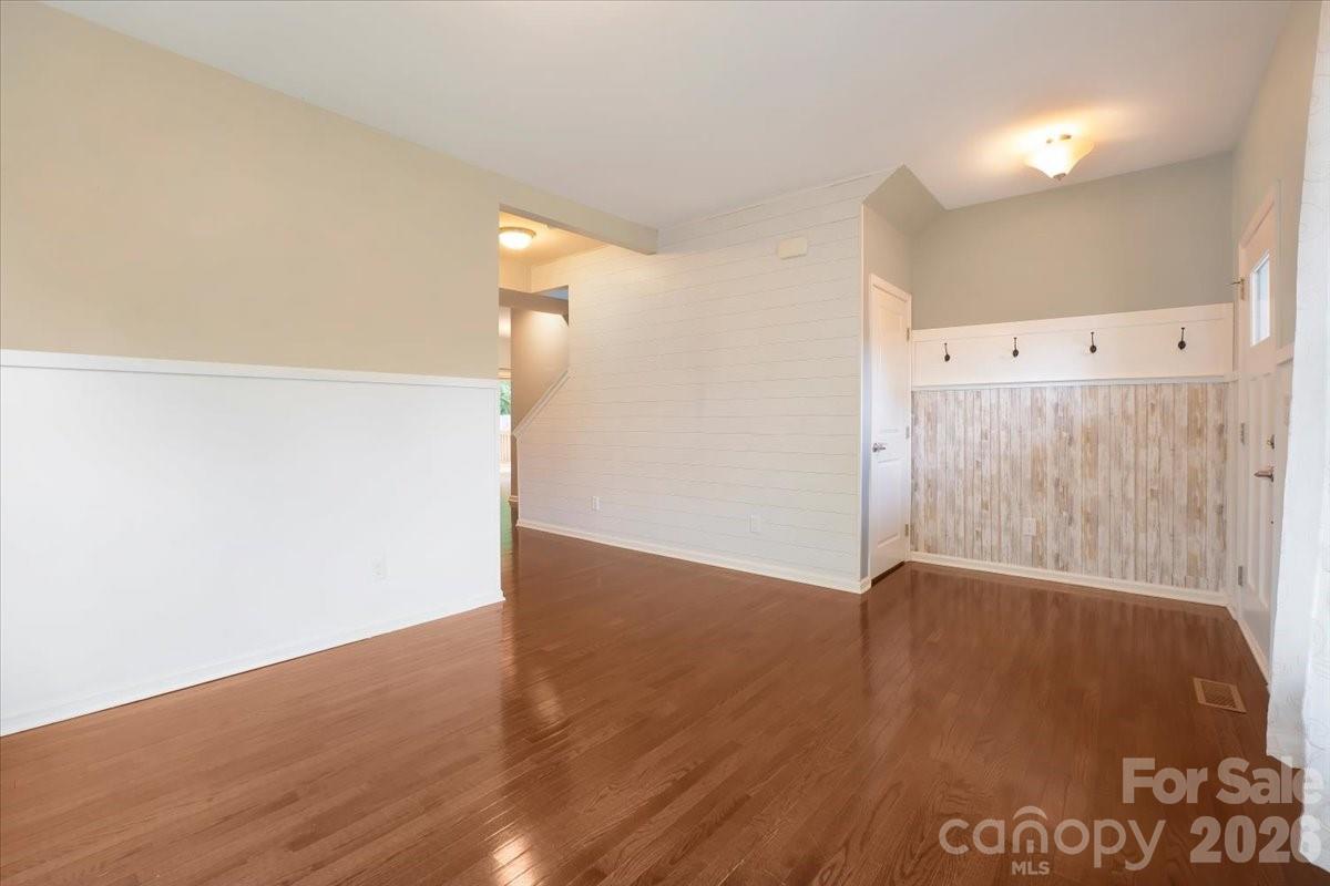 278 Almora Loop — Mooresville