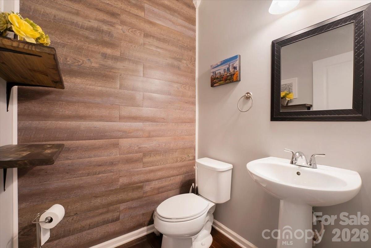 278 Almora Loop — Mooresville