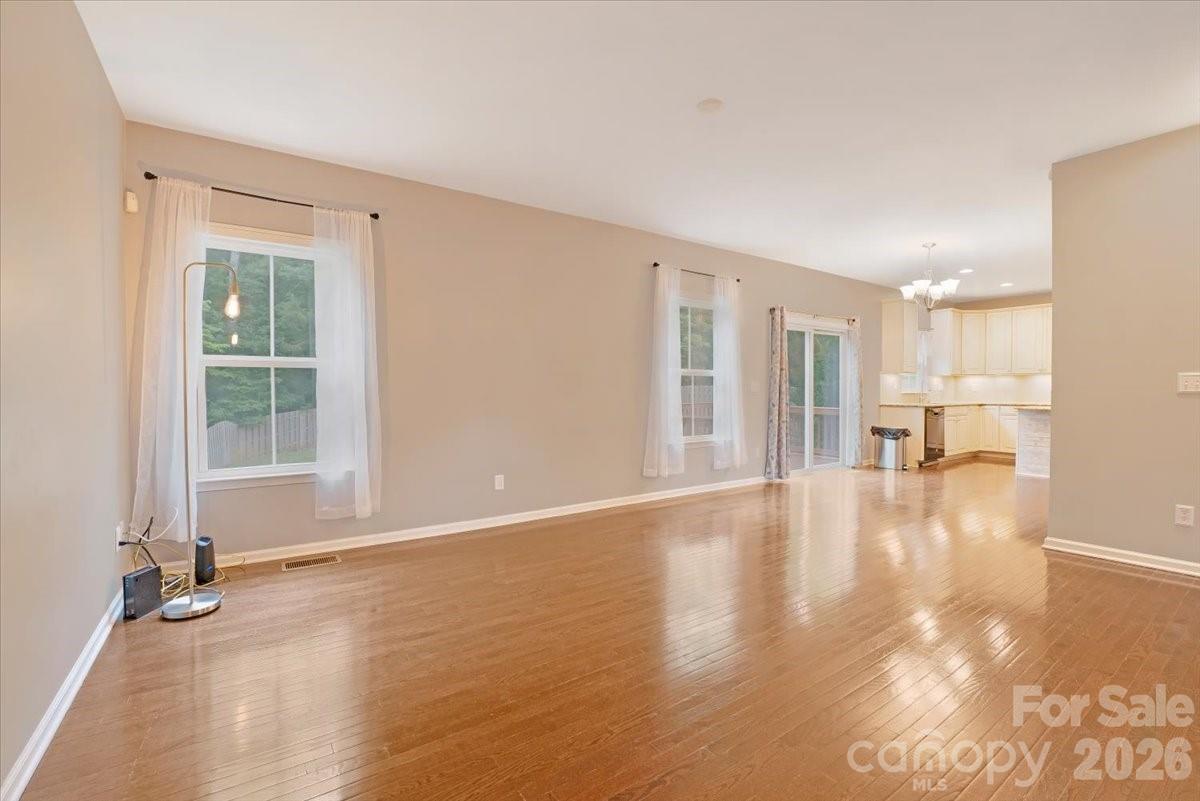 278 Almora Loop — Mooresville