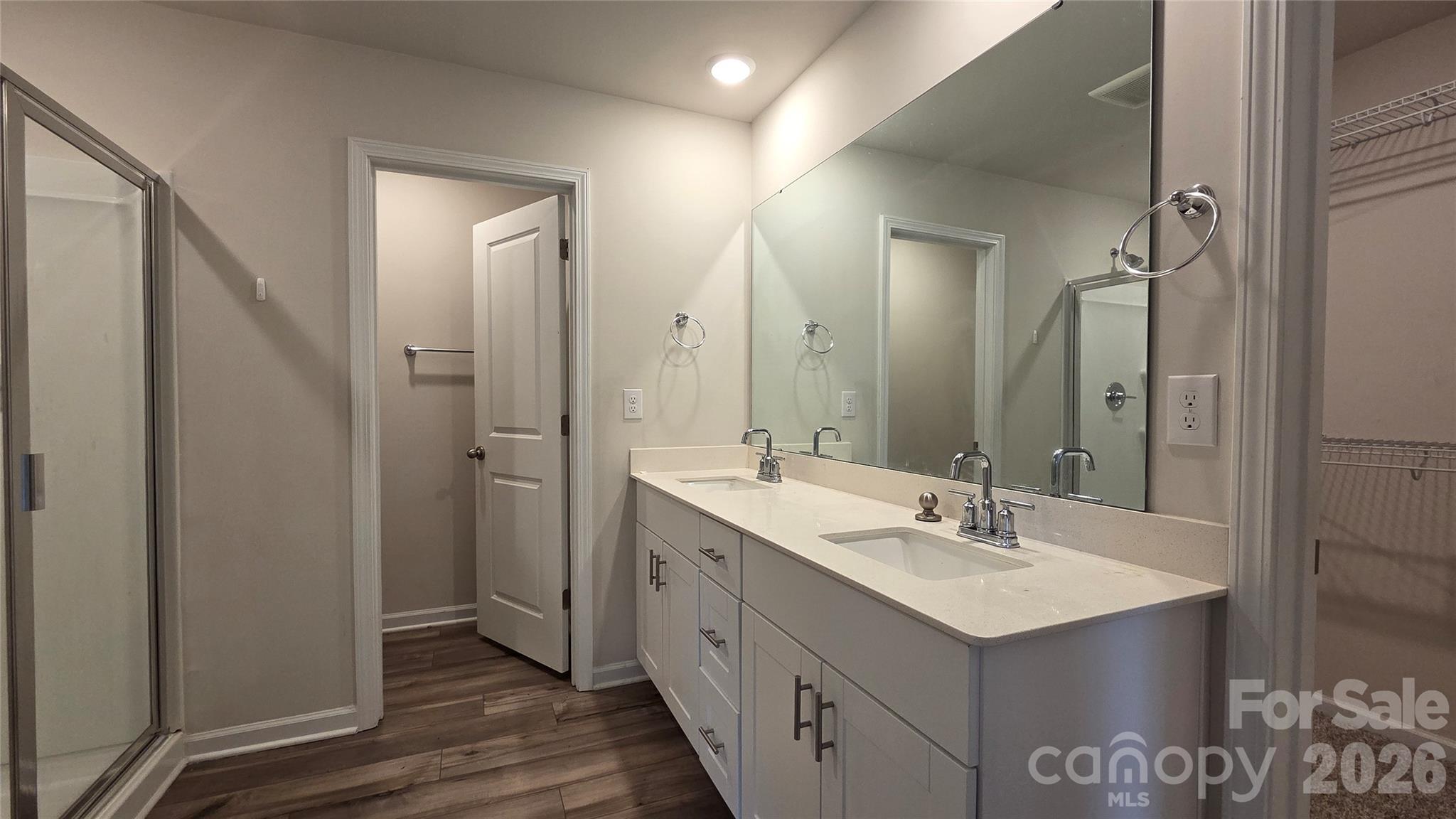 205 Canoga Avenue — York