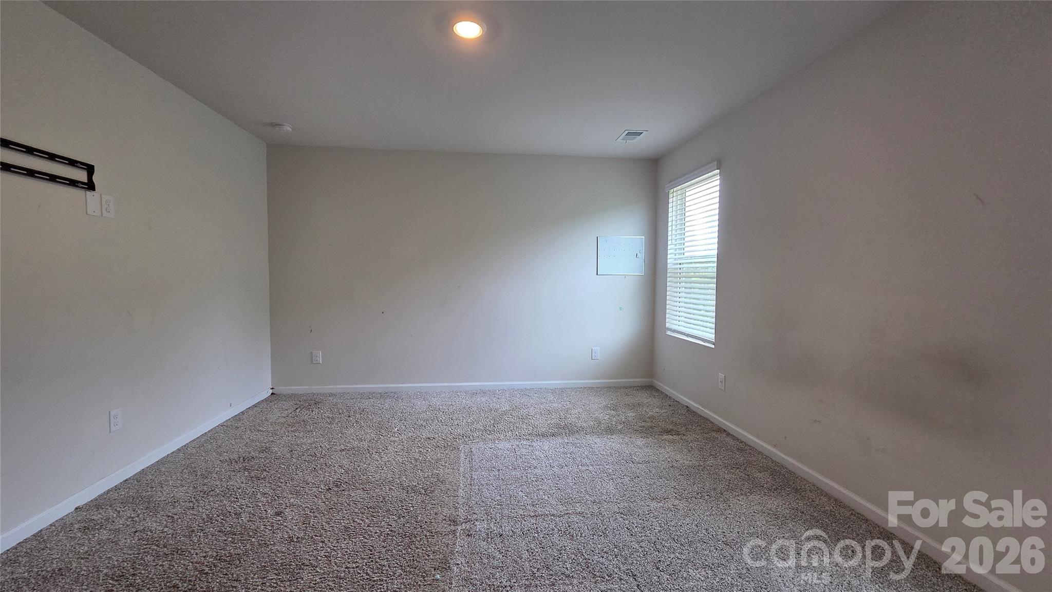 205 Canoga Avenue — York