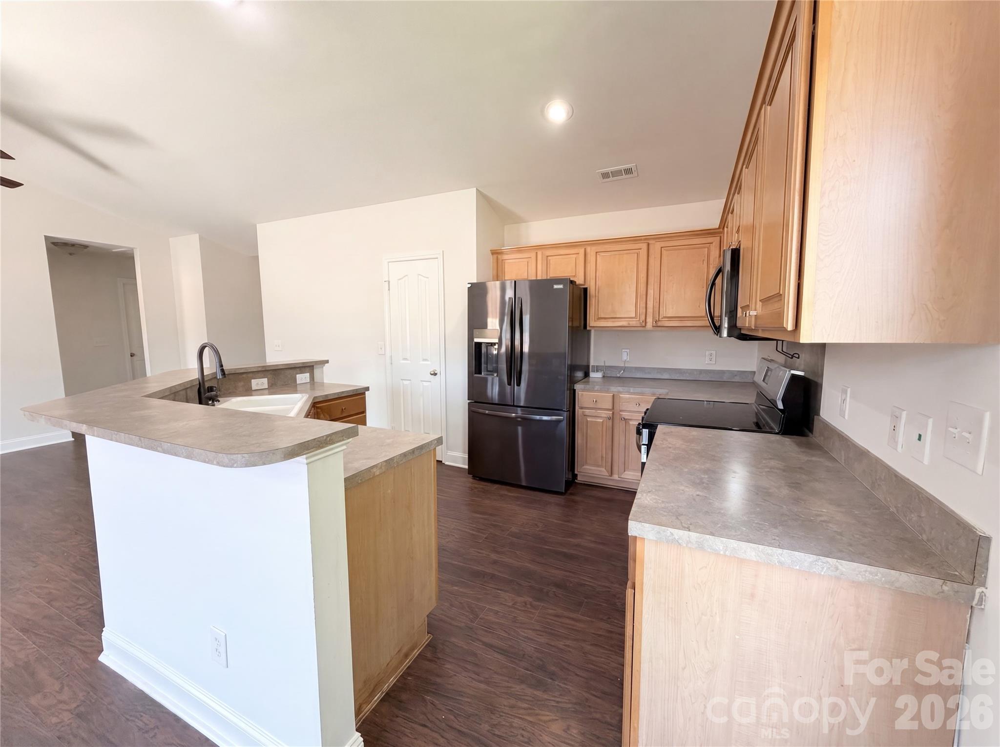 617 Reed Creek Road — Mooresville