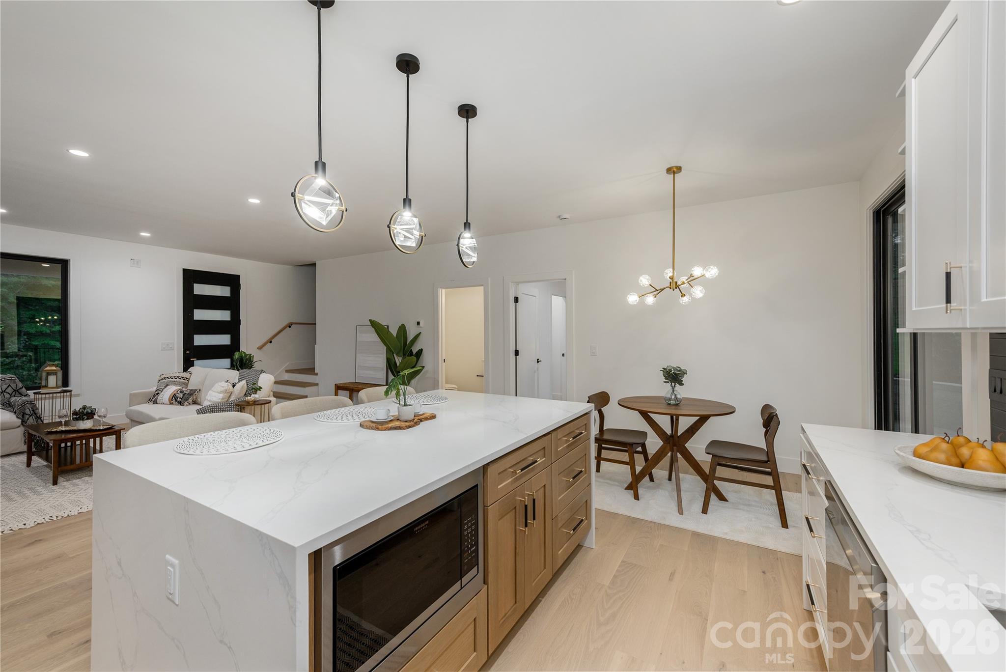 47 Scott Meadows Drive — Asheville