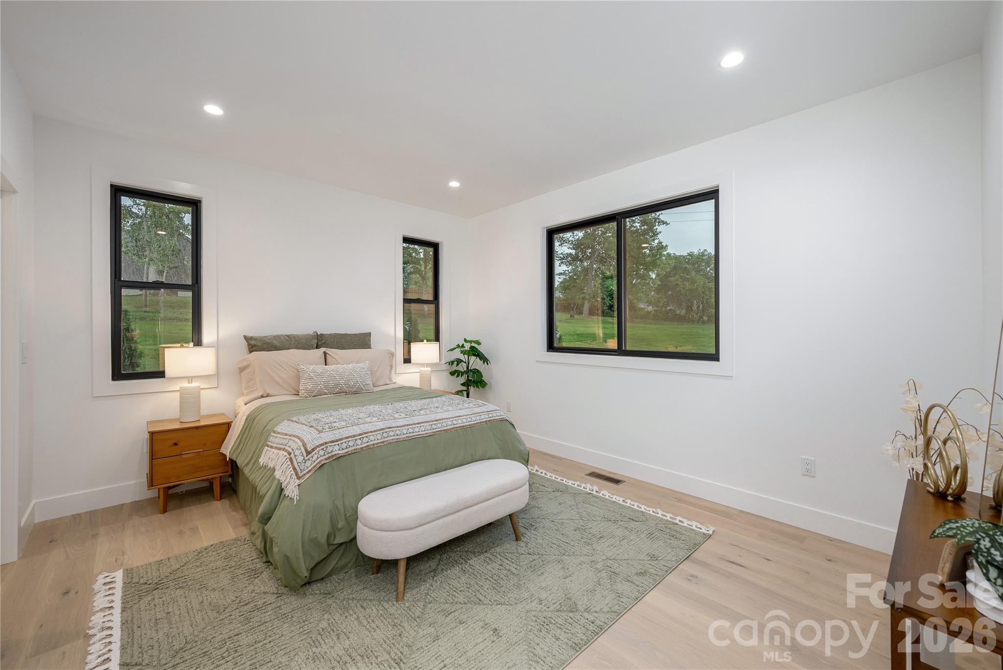 47 Scott Meadows Drive — Asheville