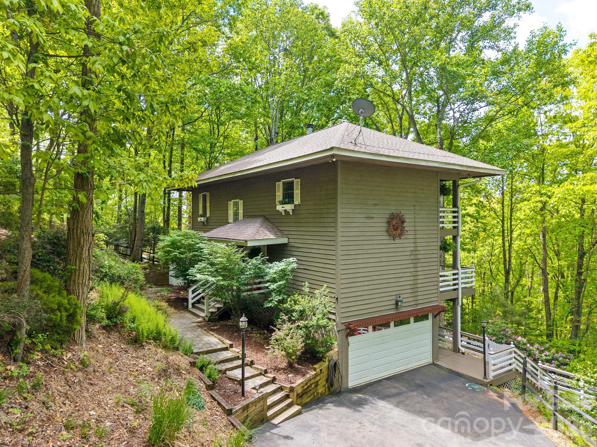 58 Sourwood Drive — Mills River