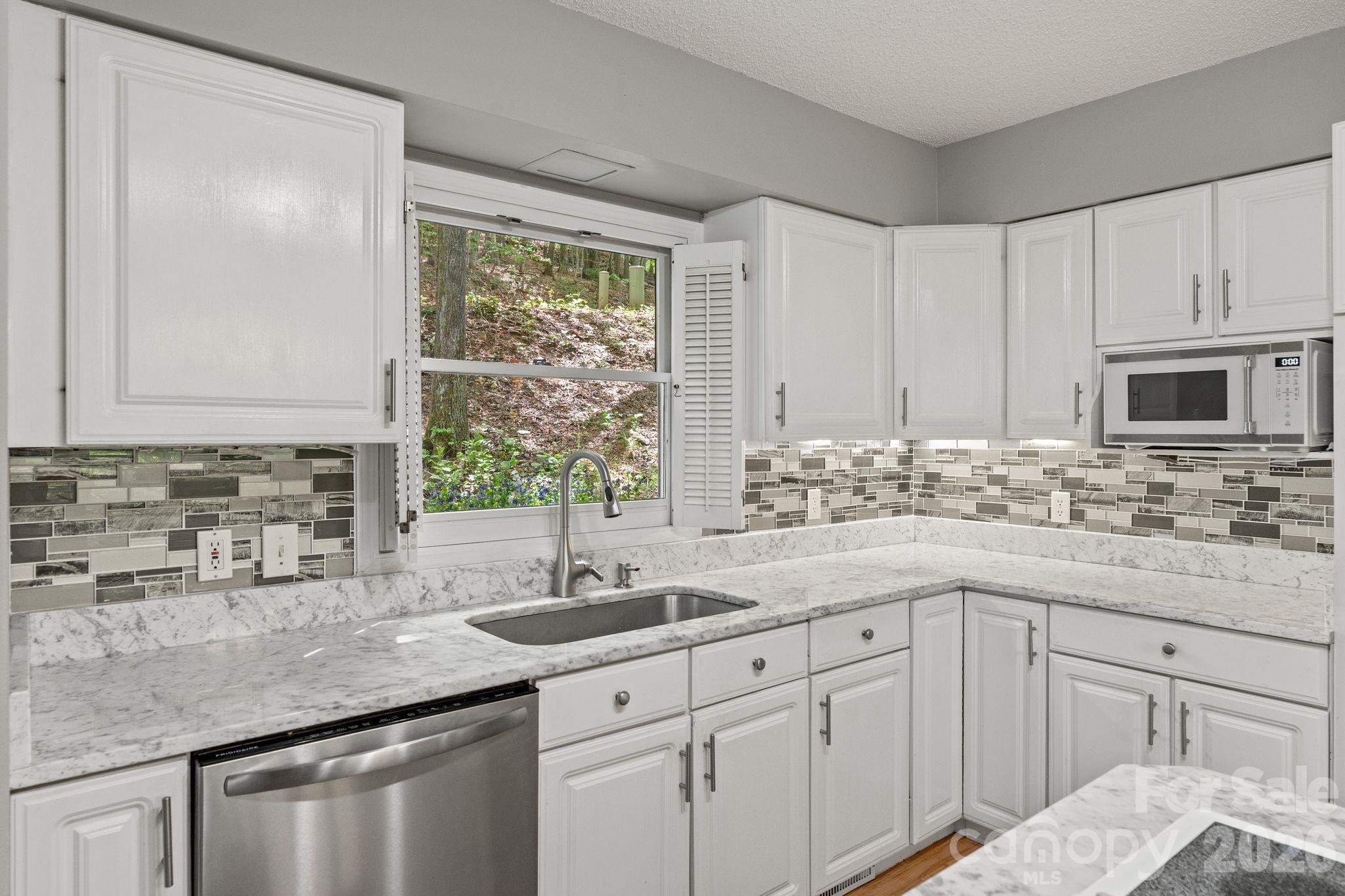 58 Sourwood Drive — Mills River