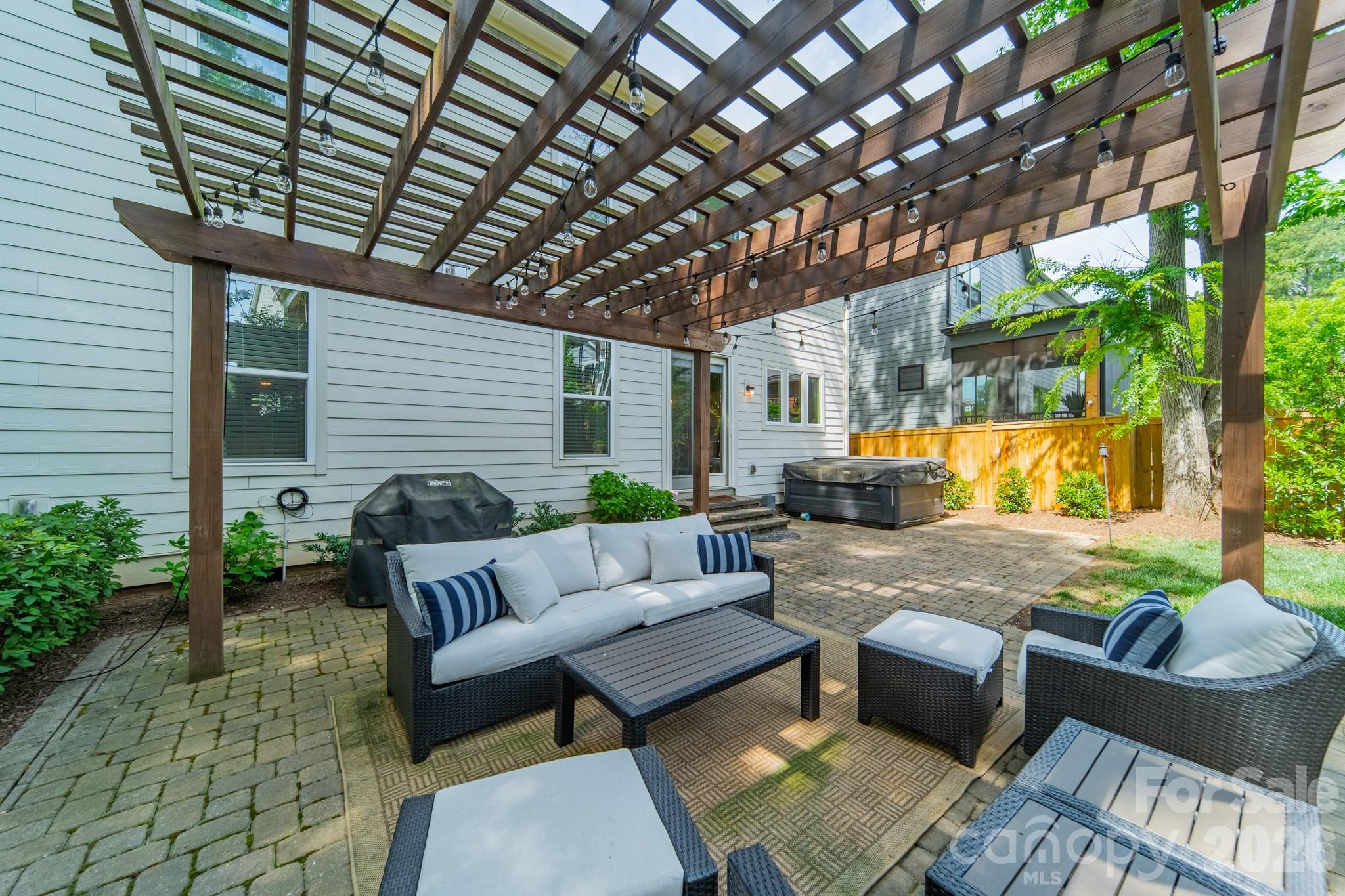 515 Greystone Road — Charlotte