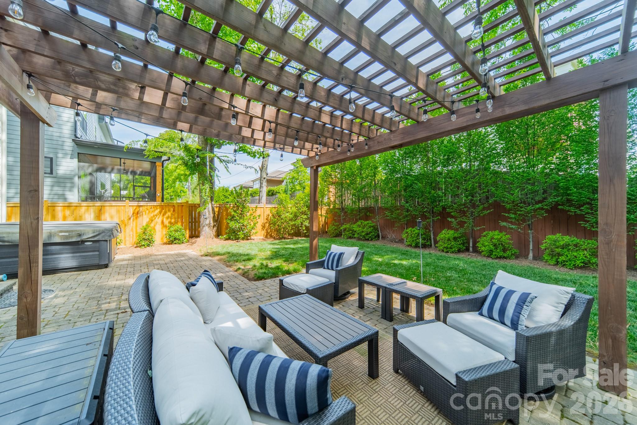 515 Greystone Road — Charlotte