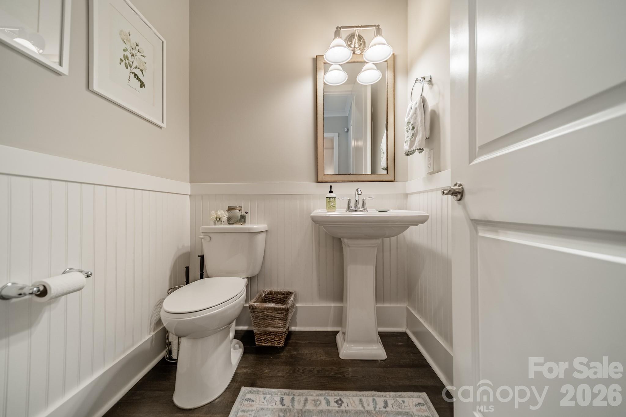 515 Greystone Road — Charlotte