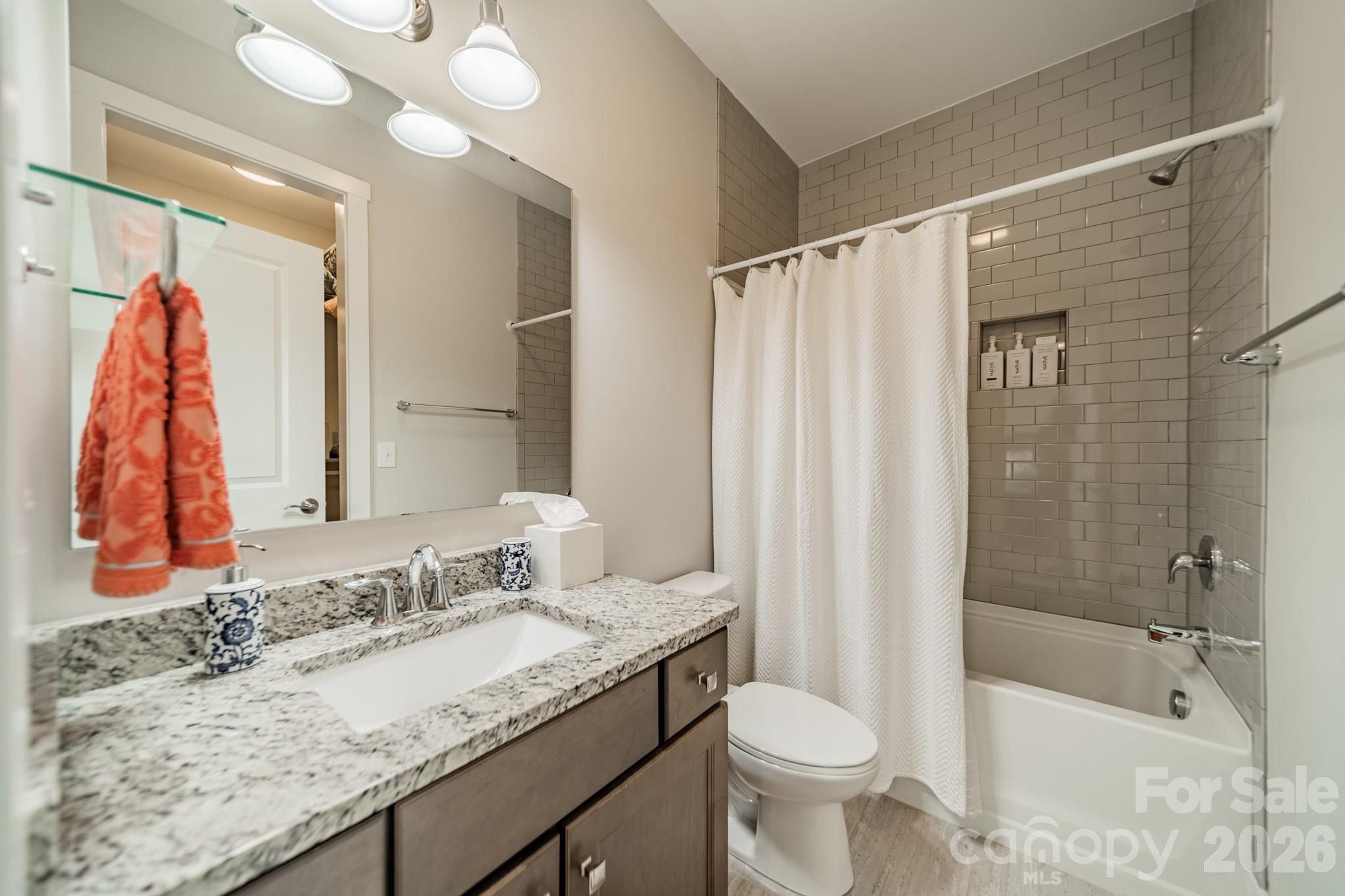 515 Greystone Road — Charlotte
