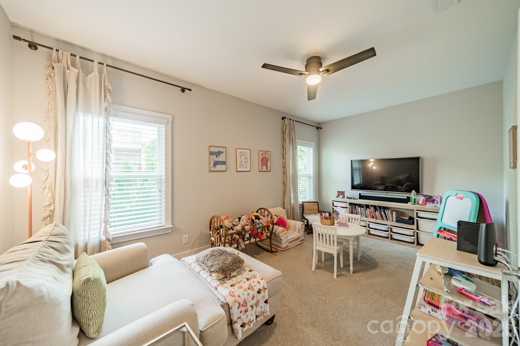 515 Greystone Road — Charlotte