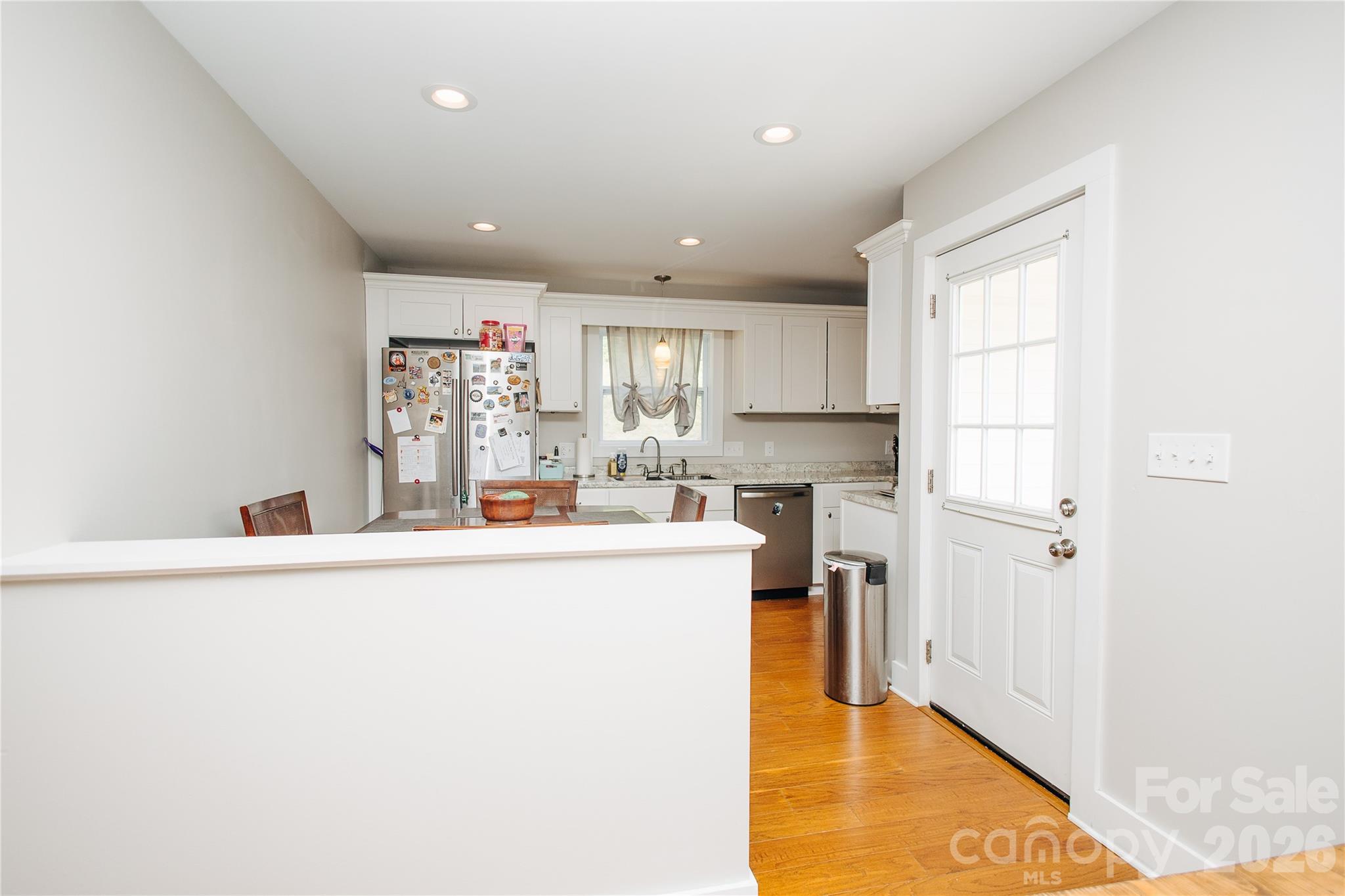 212 Maple Avenue — Marion