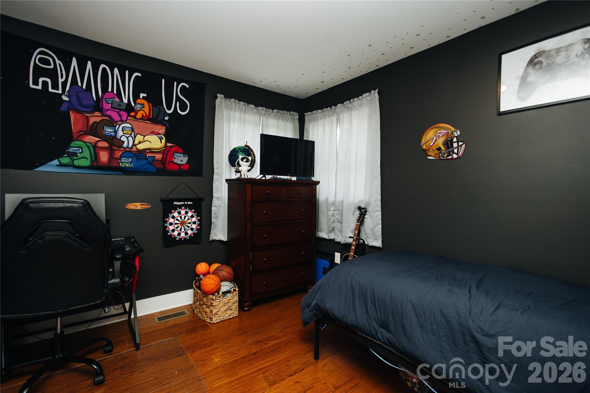 212 Maple Avenue — Marion