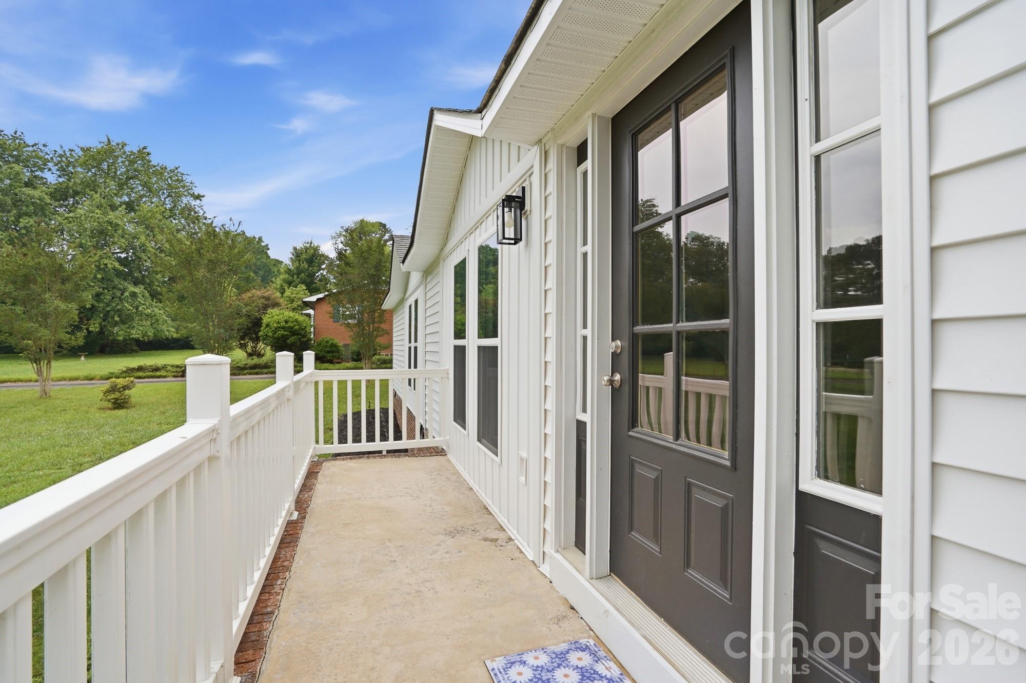 241 Presbyterian Road — Mooresville