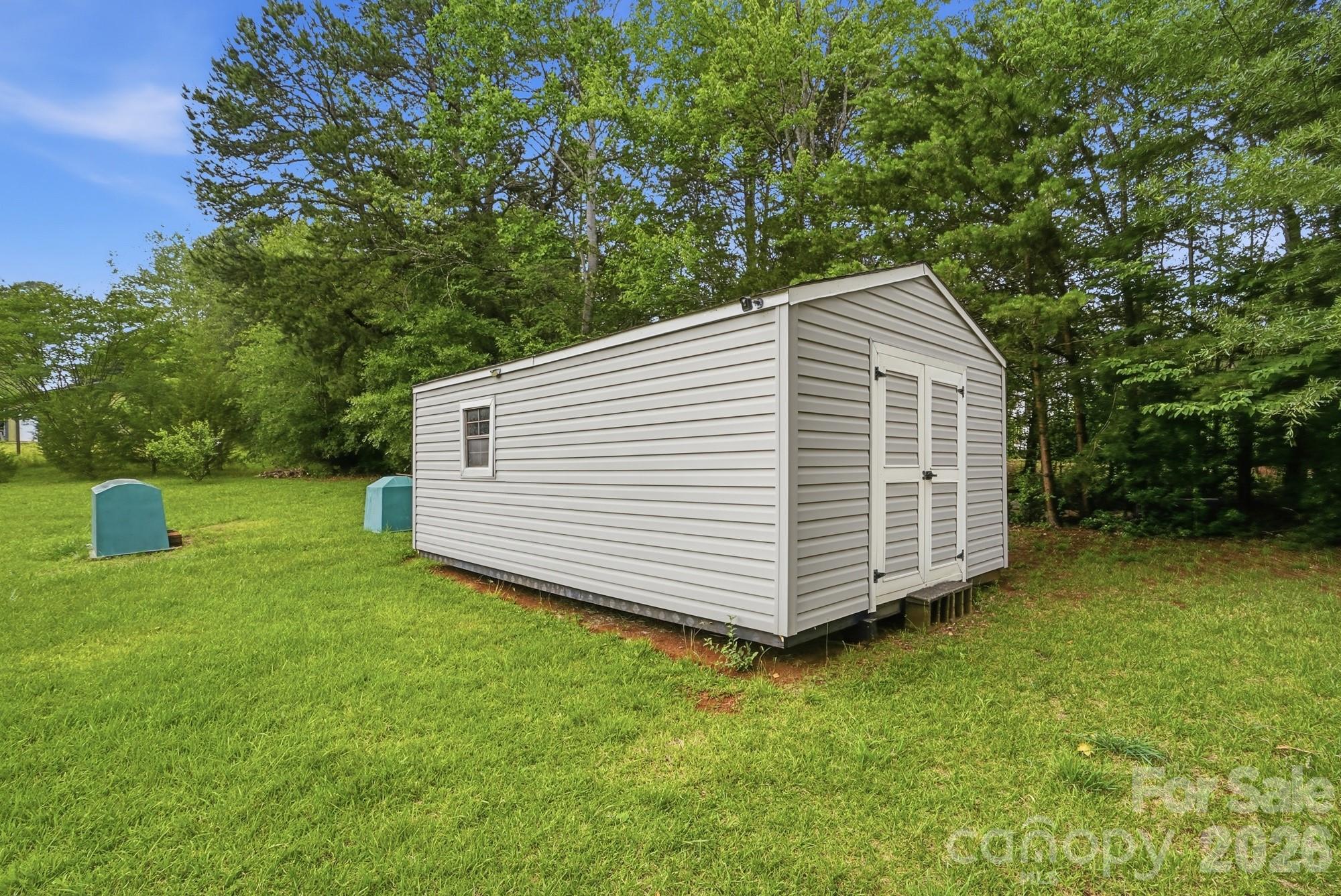 241 Presbyterian Road — Mooresville